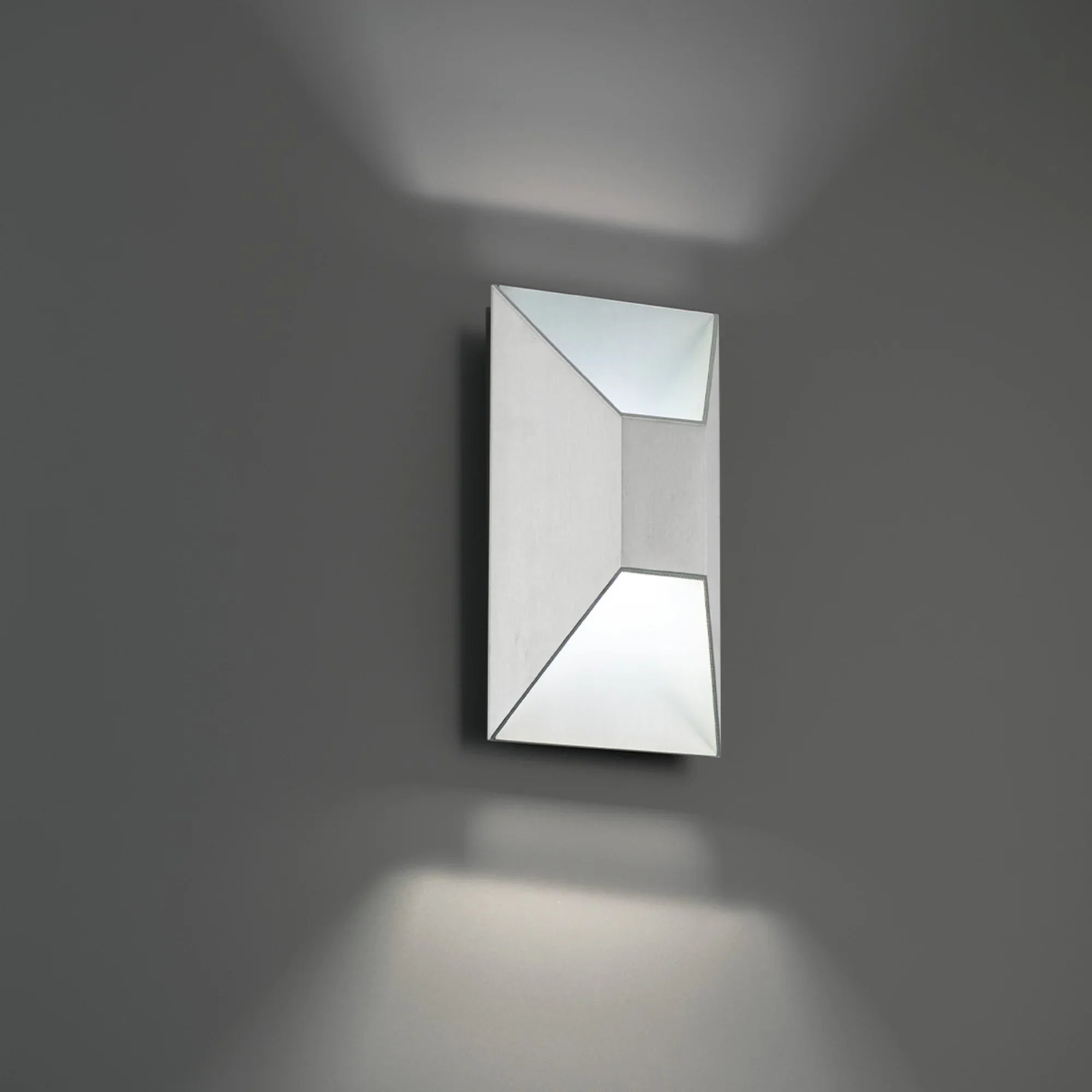 Maglev 10" LED Outdoor Wall Sconce, 4000K, Brushed Aluminum Finish - Bees Lighting