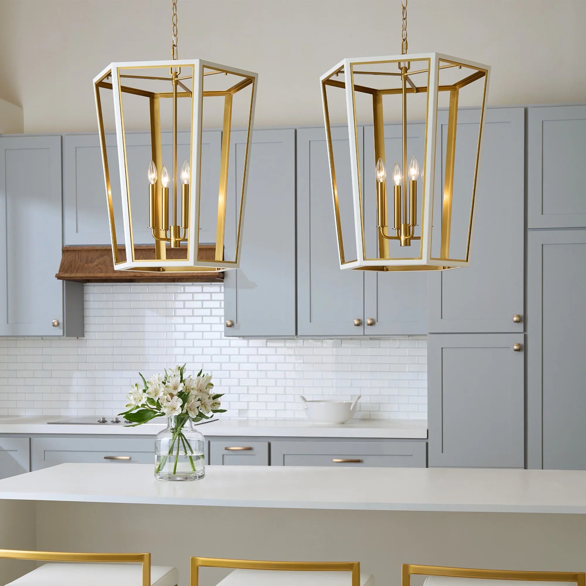 Curt 21" 4-Light Medium Lantern, White & Brass Finish - Bees Lighting