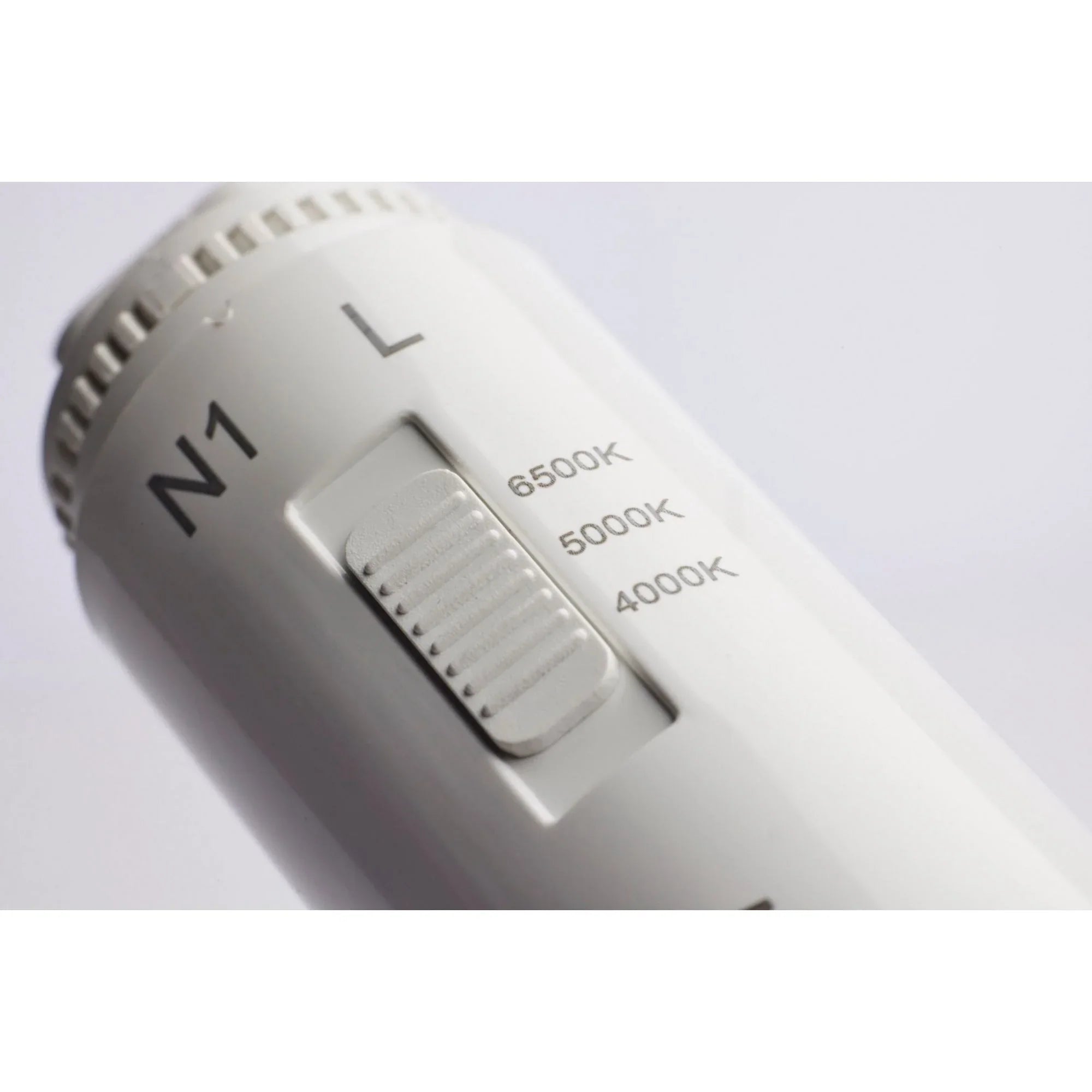 84" LED T8 Sign Tube, 32 Watts, 4650 Lm, 40K|50K|65K, 360°, R17D Base, 10-Pack - Bees Lighting