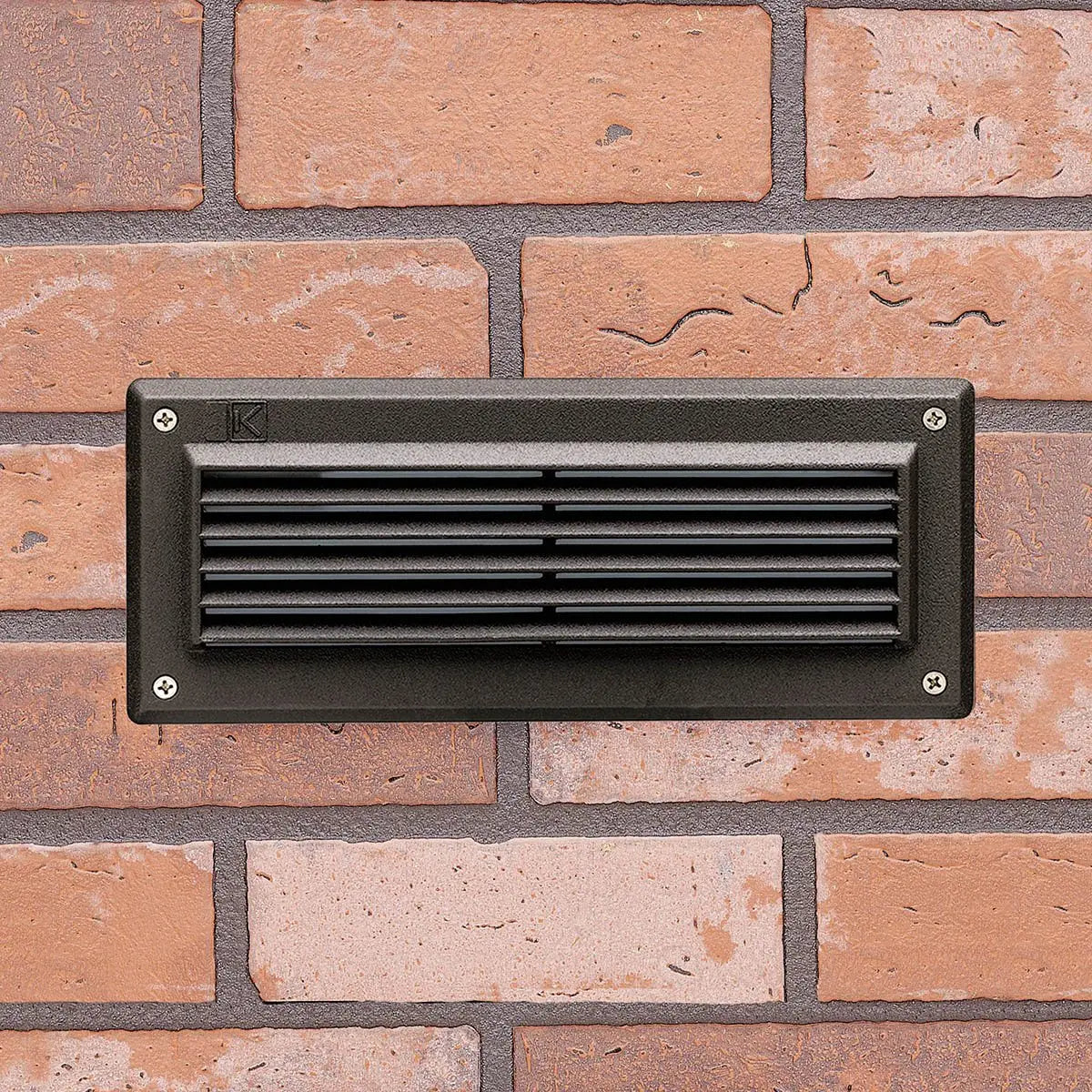 Louvered Landscape LED Step Light - Bees Lighting