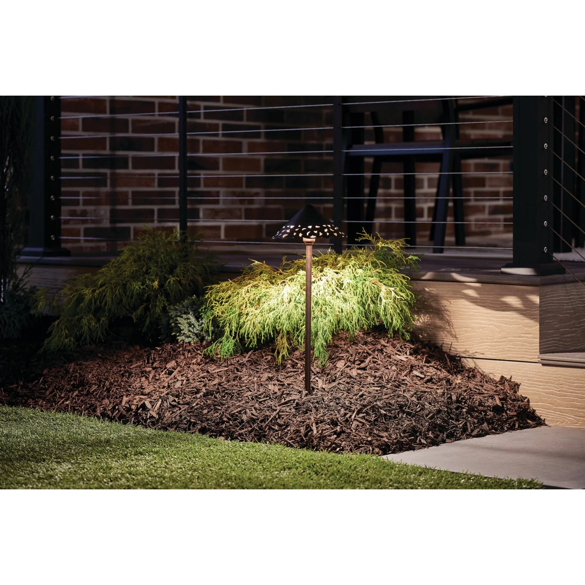 Hammered Roof Path Light, Textured Tannery Bronze - Bees Lighting