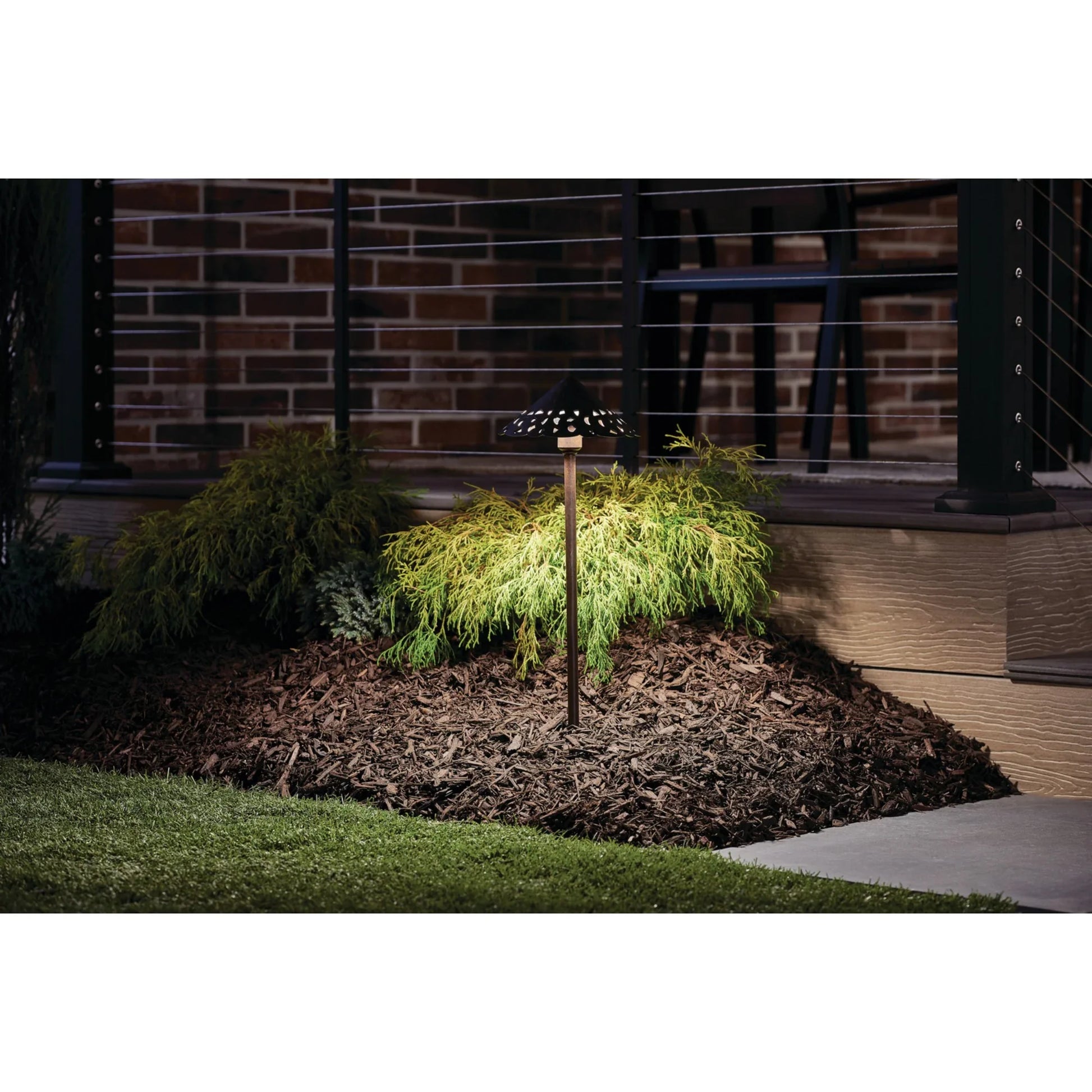 Cast Hammered Roof 3000K LED Path Light, Textured Tannery Bronze - Bees Lighting