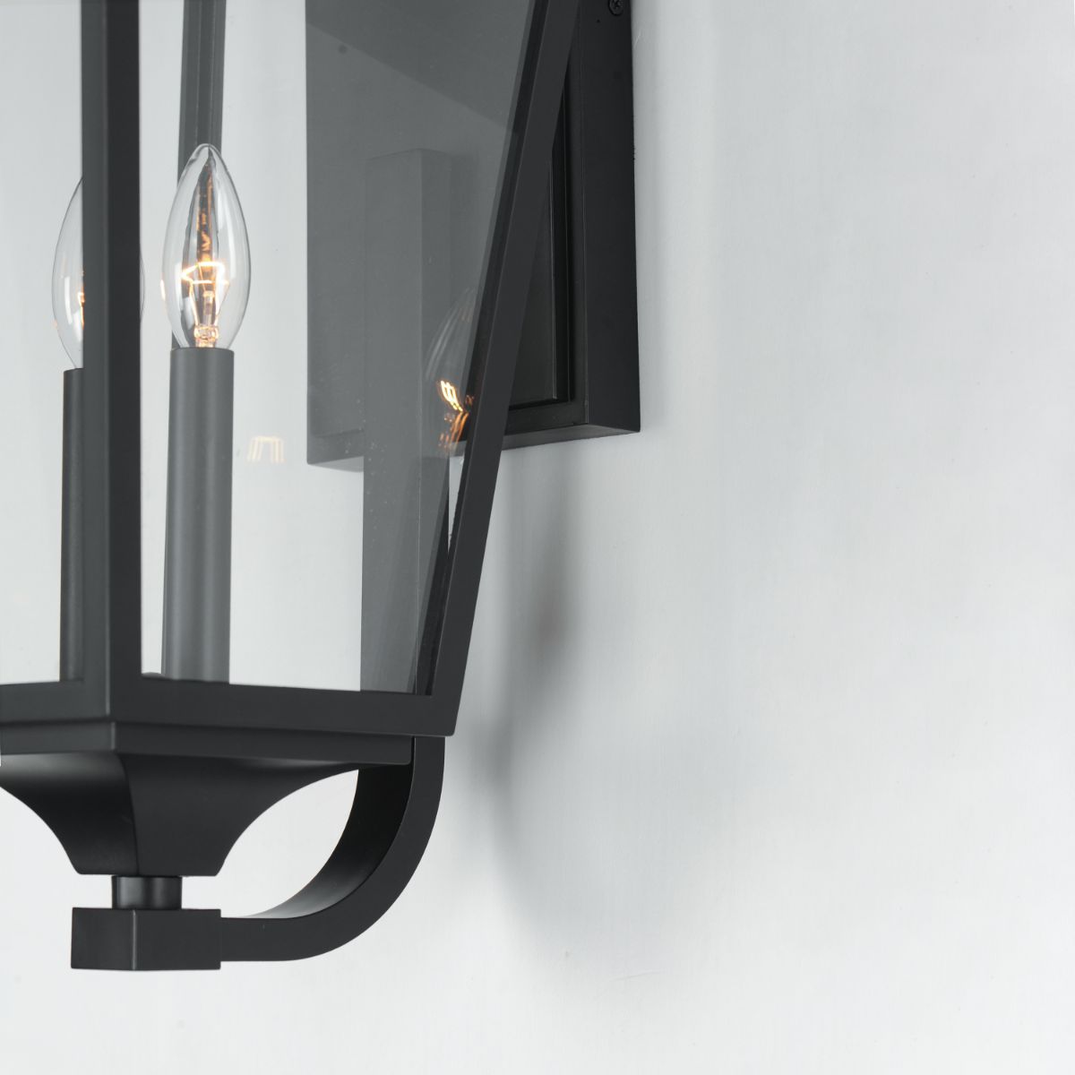 SUTTON PLACE VX 22 in. 2 Lights Outdoor Wall Light Black Finish - Bees Lighting