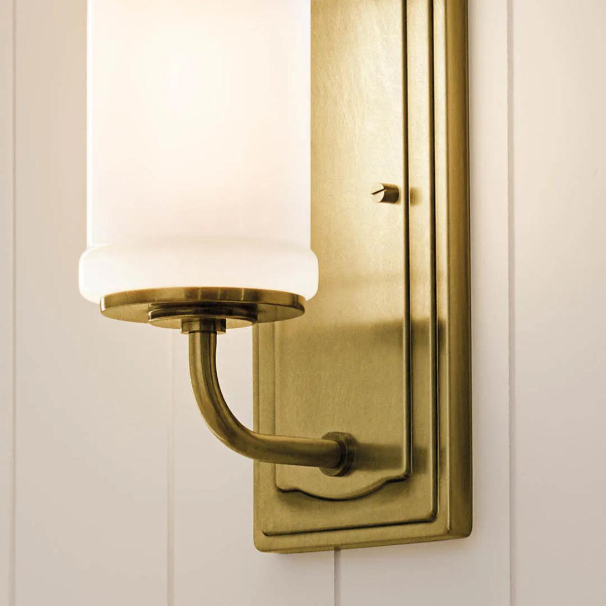 Vetivene 12" 1-Light Wall Sconce, Natural Brass Finish - Bees Lighting
