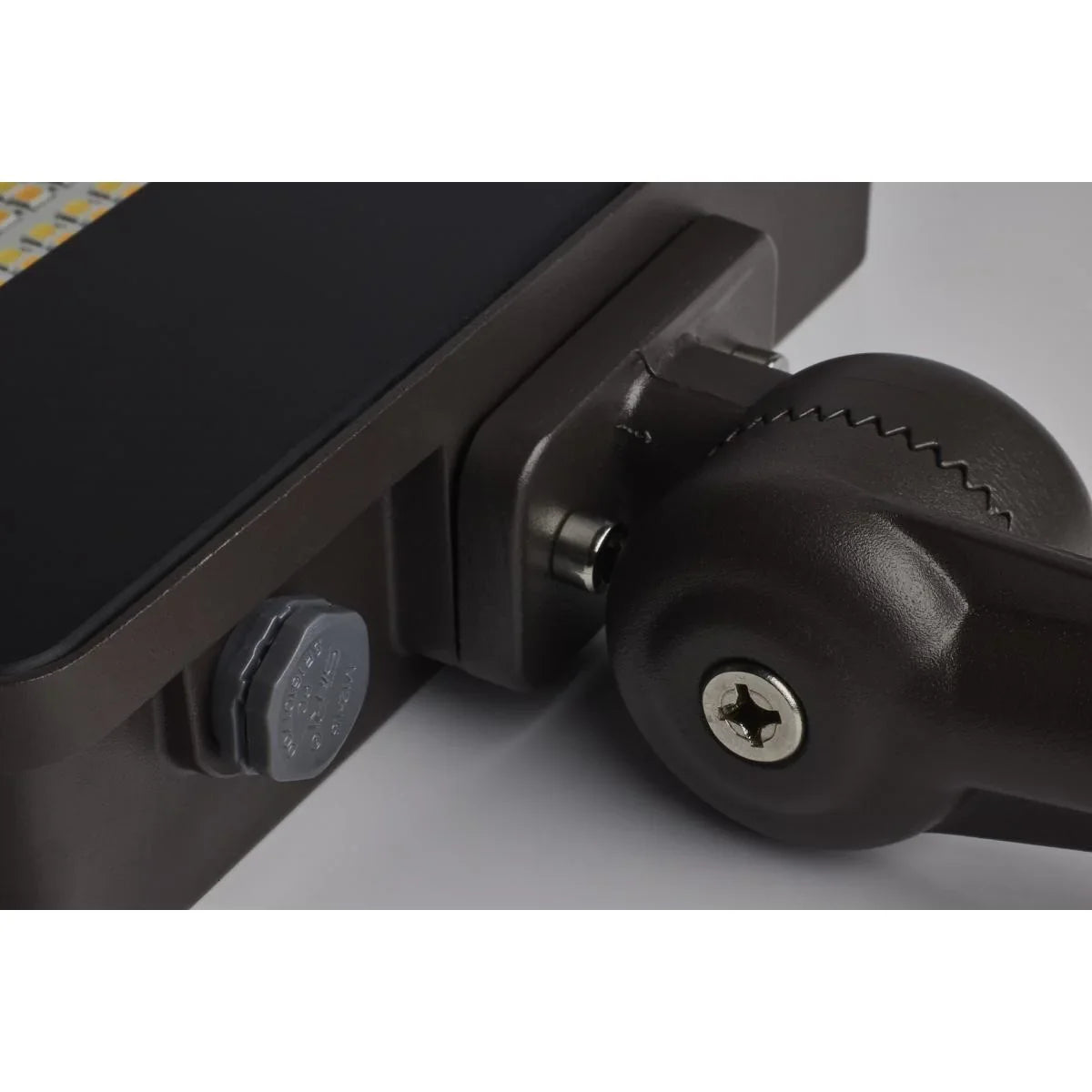 LED Flood Light, 35W, 5000 Lumens, 30K/40K/50K, 120-347V, Knuckle - Bees Lighting