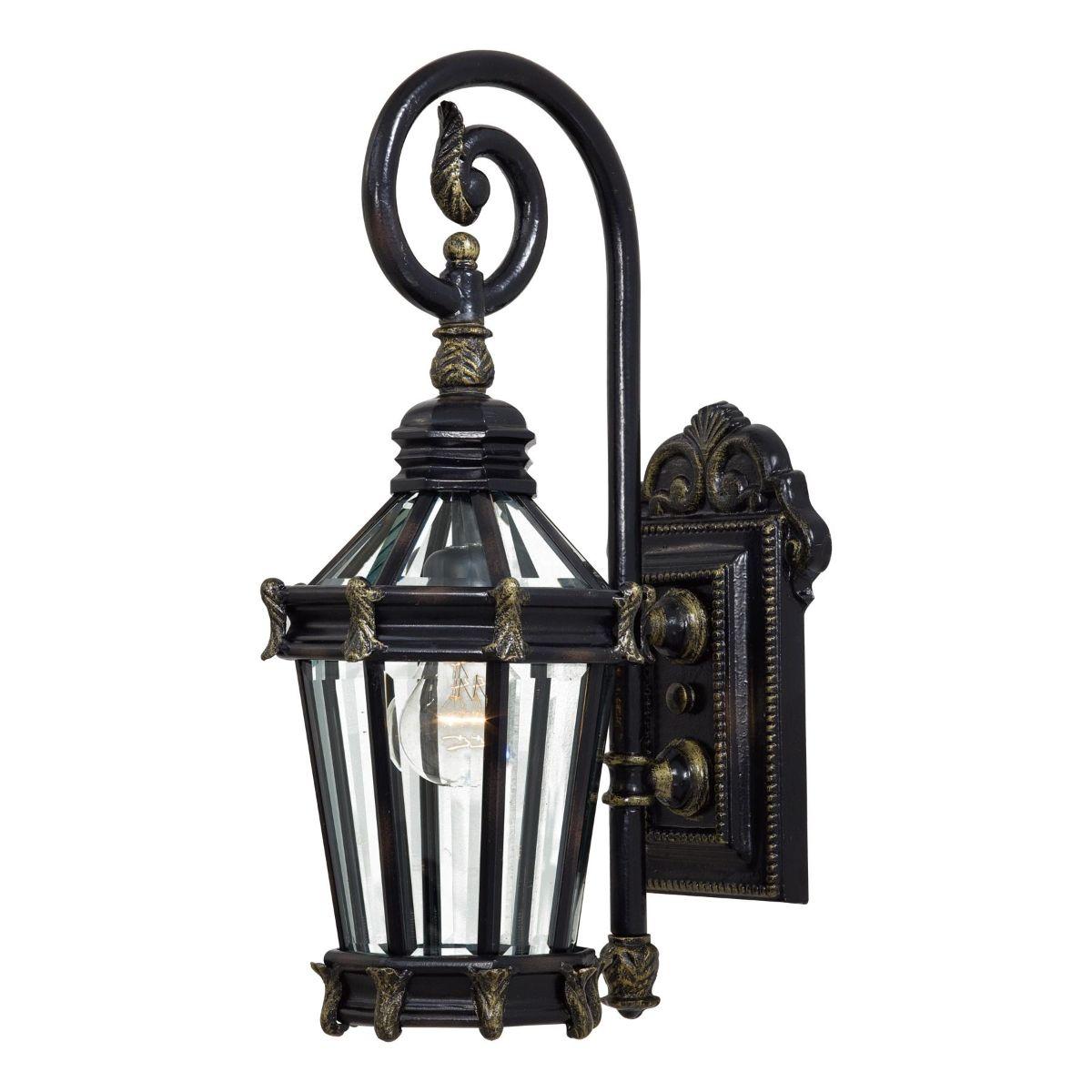 Stratford Hall Outdoor Wall Lantern - Bees Lighting