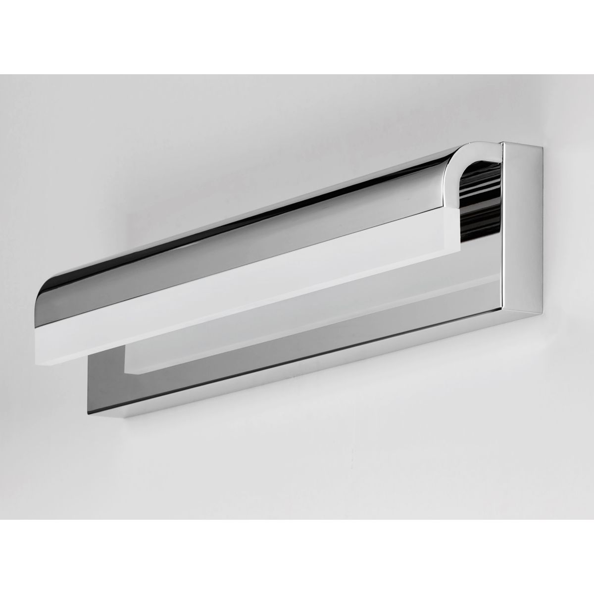 Waterfall 18 in. LED Bath Bar Chrome finish - Bees Lighting