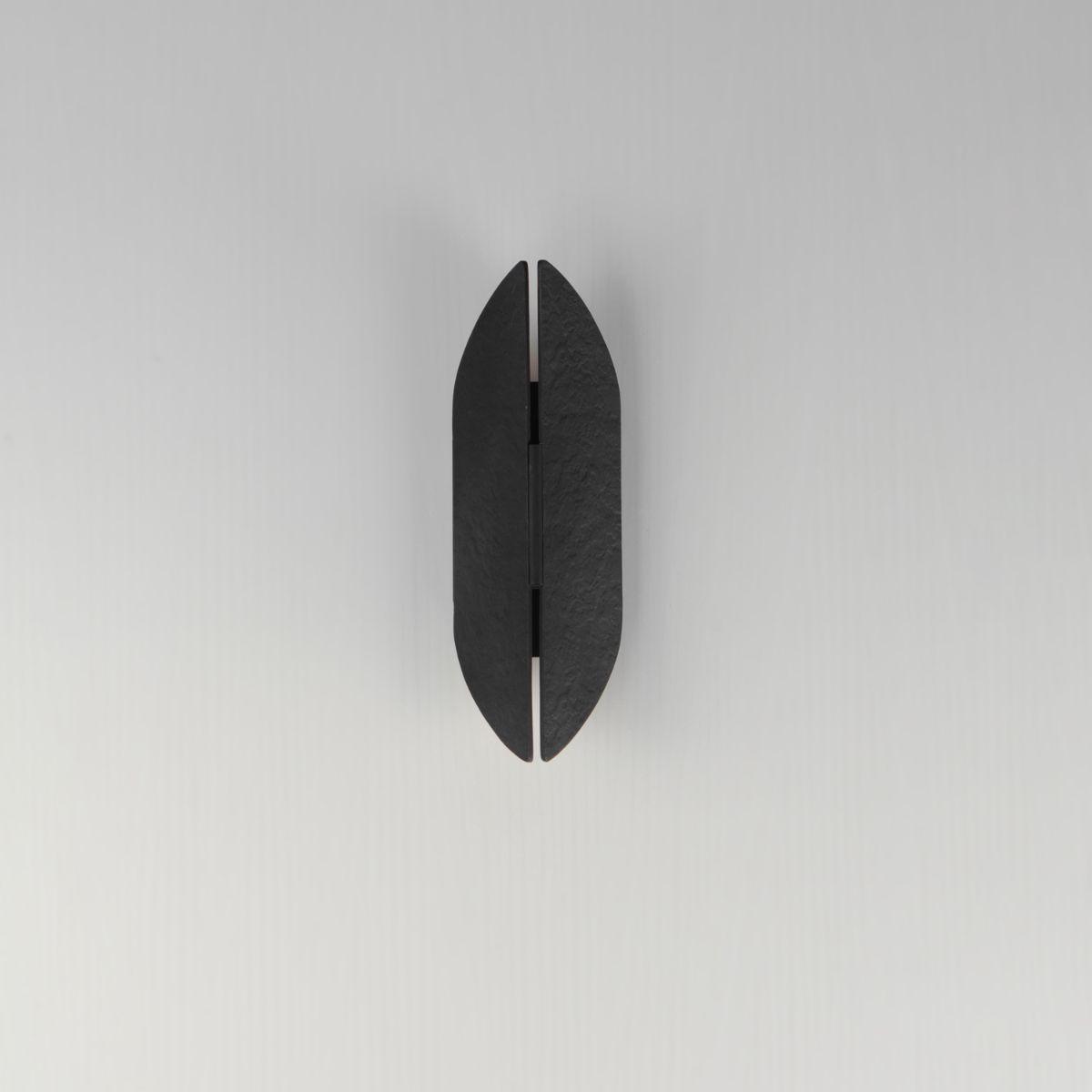Tectonic 14 in. LED Outdoor Wall Sconce 3000K Black Finish - Bees Lighting