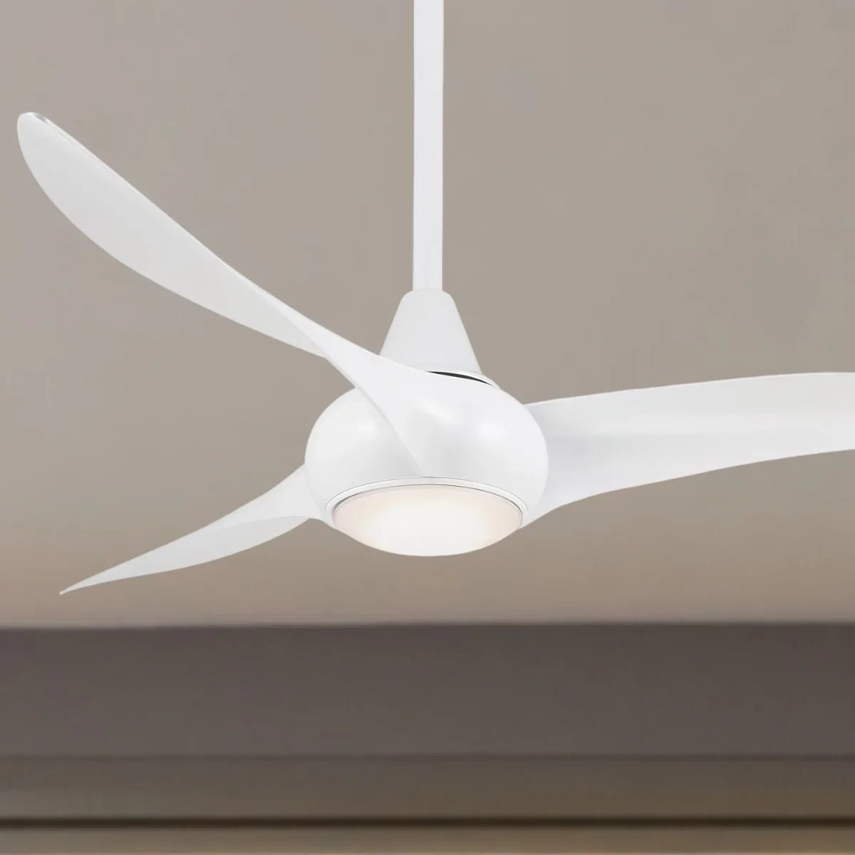 Light Wave LED 52" White Modern Ceiling Fan with Light and Remote - Bees Lighting