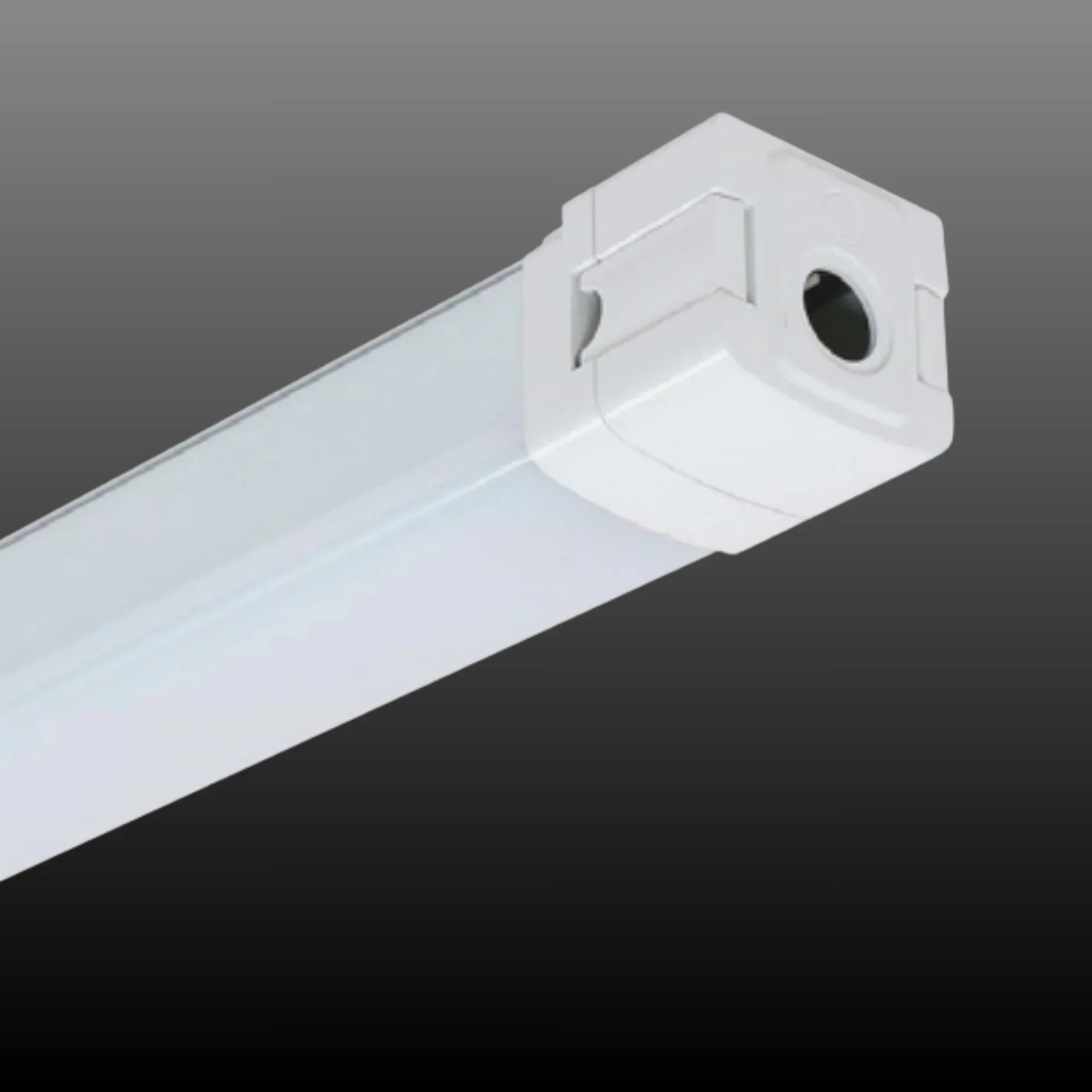 8ft LED Tri Proof Vapor Light, 100W, 11500 Lumens, 35K/40K/50K, 120/277V