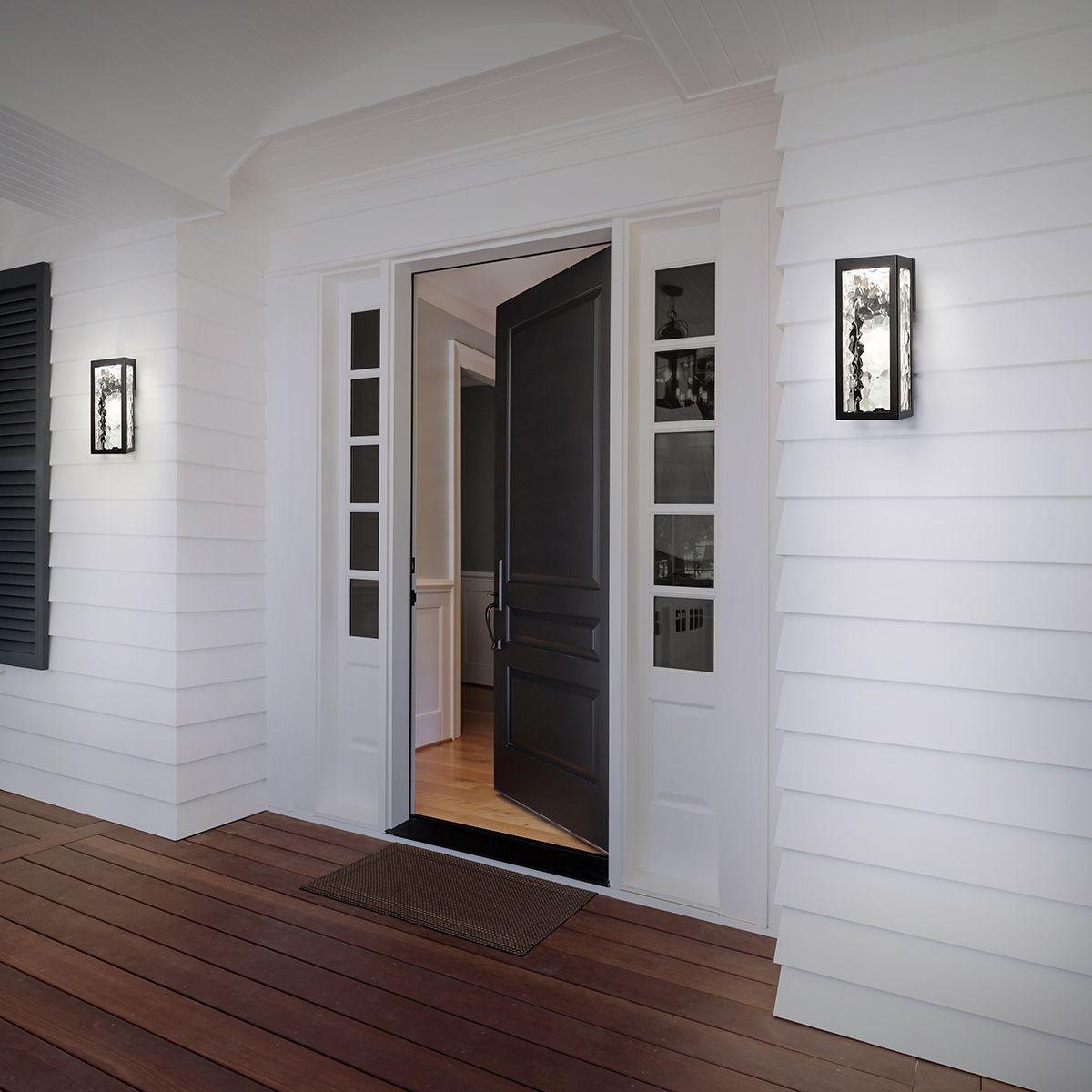 Hawthorne 18 in LED Outdoor Wall Sconce 256 Lumens 3000K Black Finish - Bees Lighting