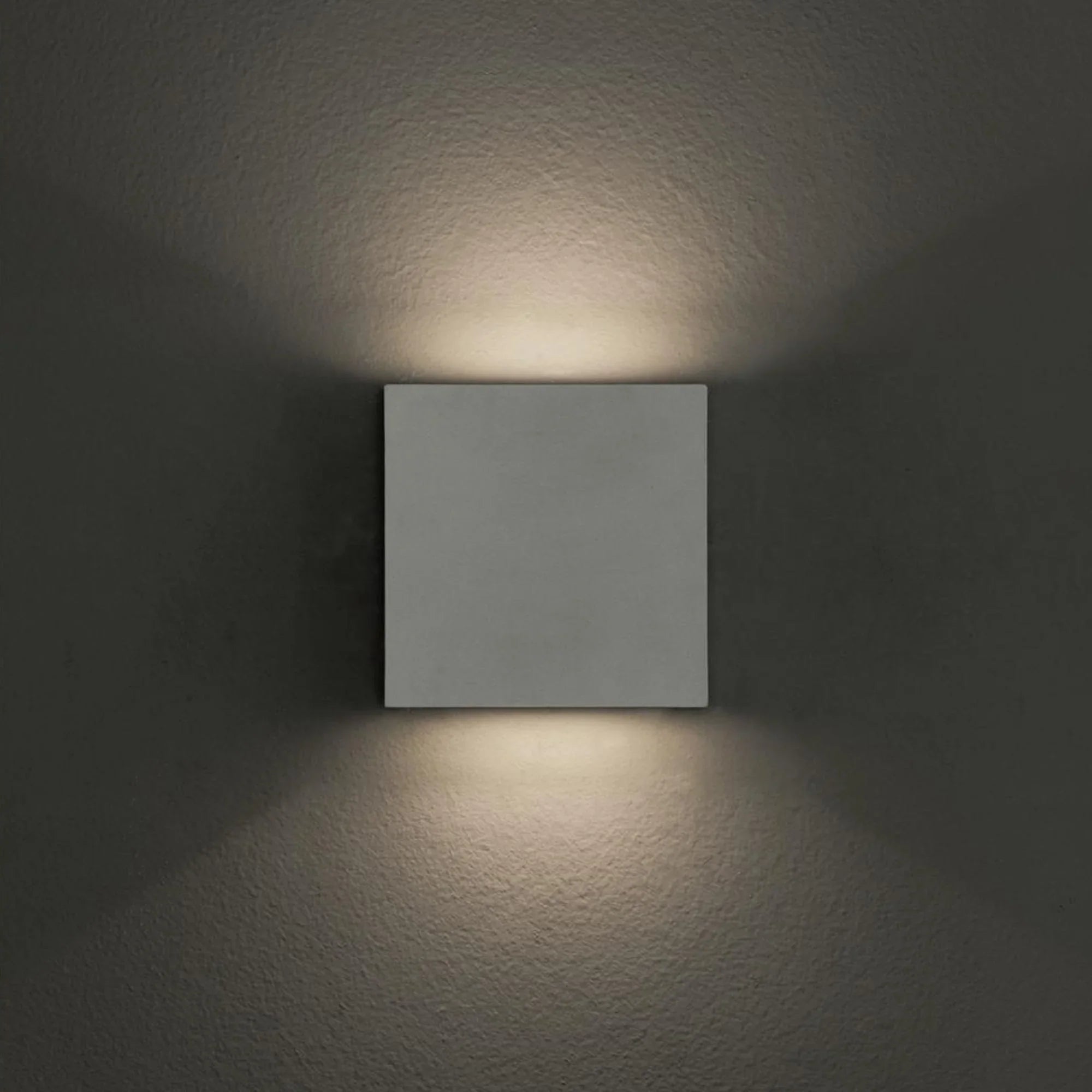 Dexter 6" 2-Light LED Outdoor Wall Sconce, White Finish - Bees Lighting
