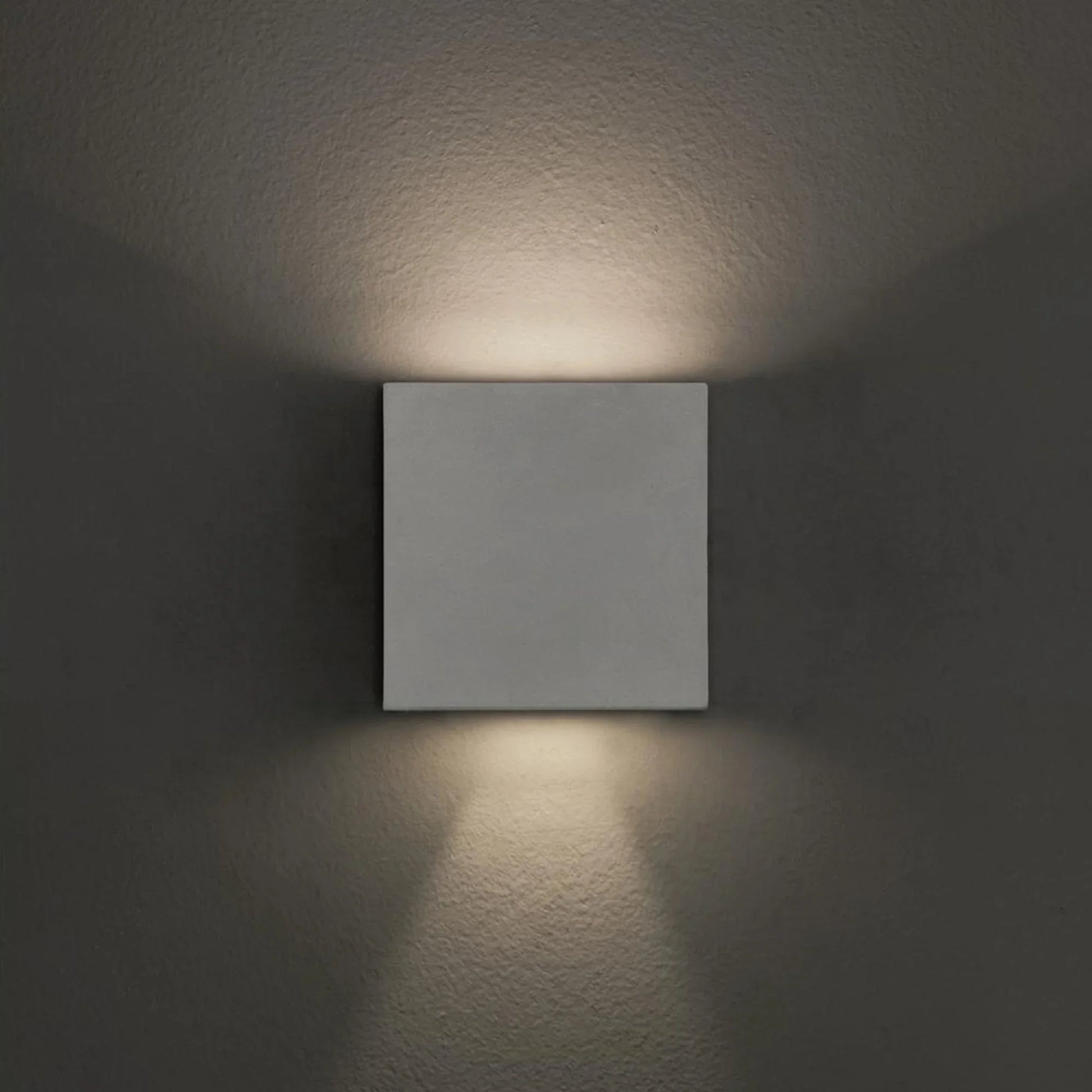 Dexter 6" 2-Light LED Outdoor Wall Sconce, White Finish - Bees Lighting