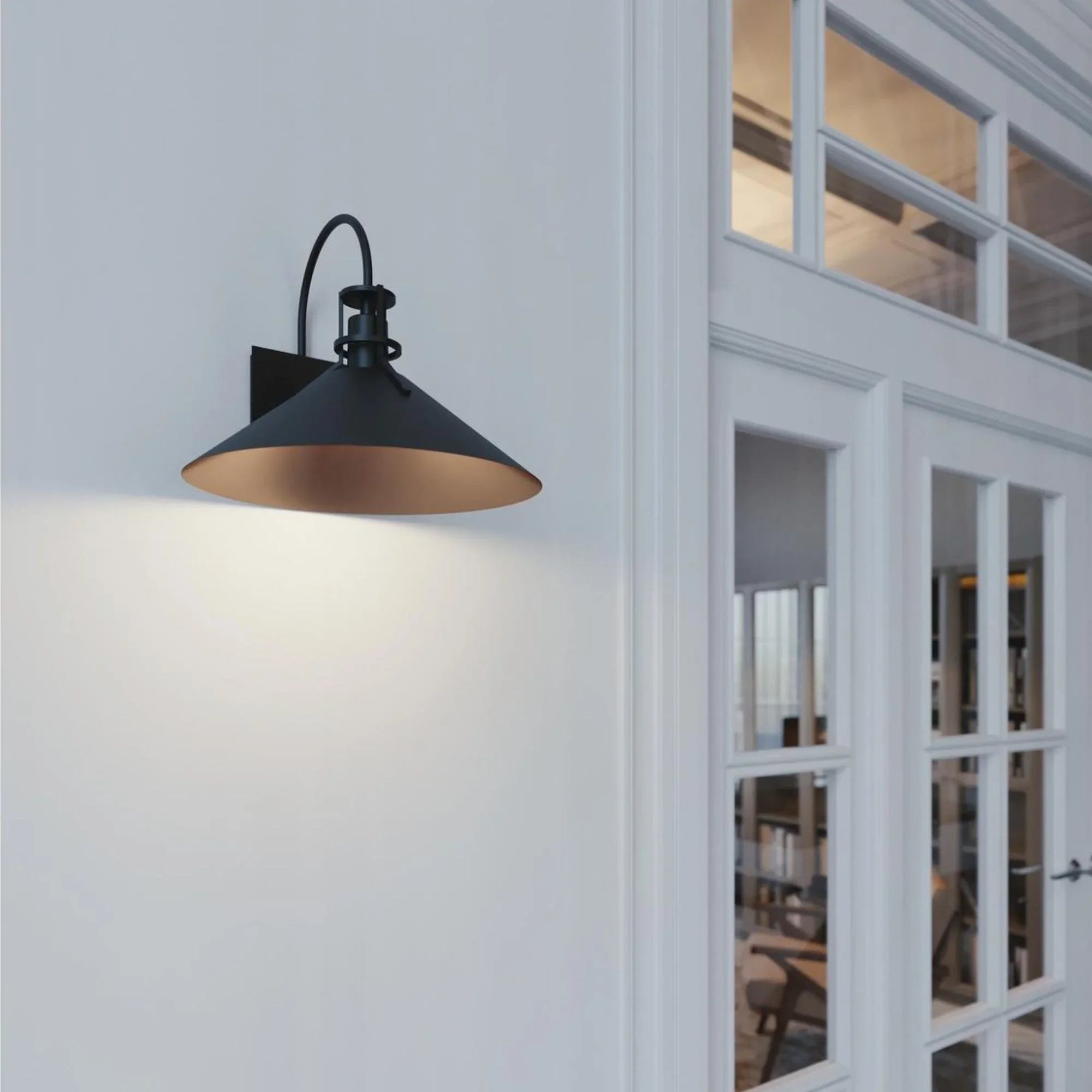 Gus 10" LED Outdoor Wall Mount, Black Finish - Bees Lighting