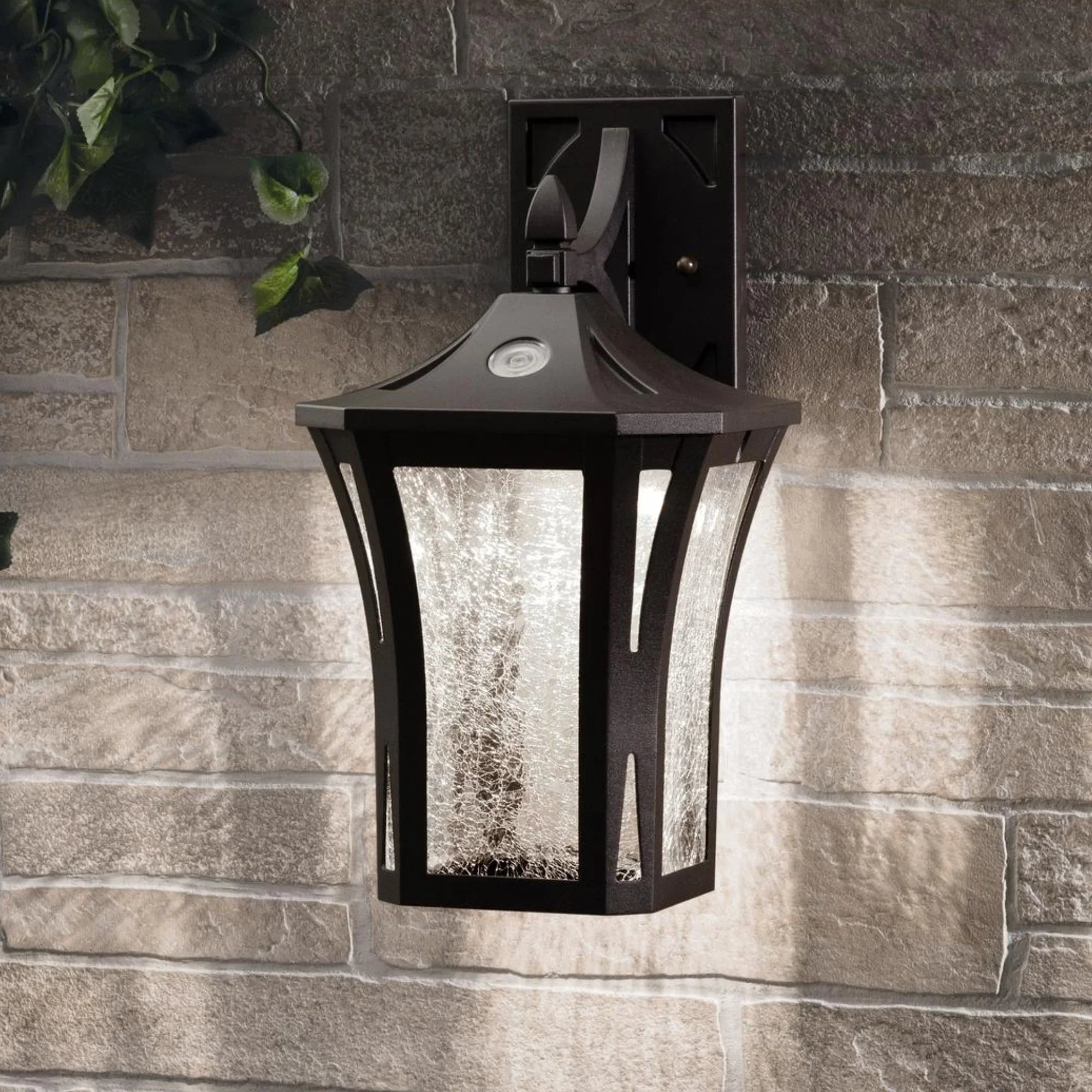Stratford 15" LED Outdoor Wall Sconce, Black Finish - Bees Lighting