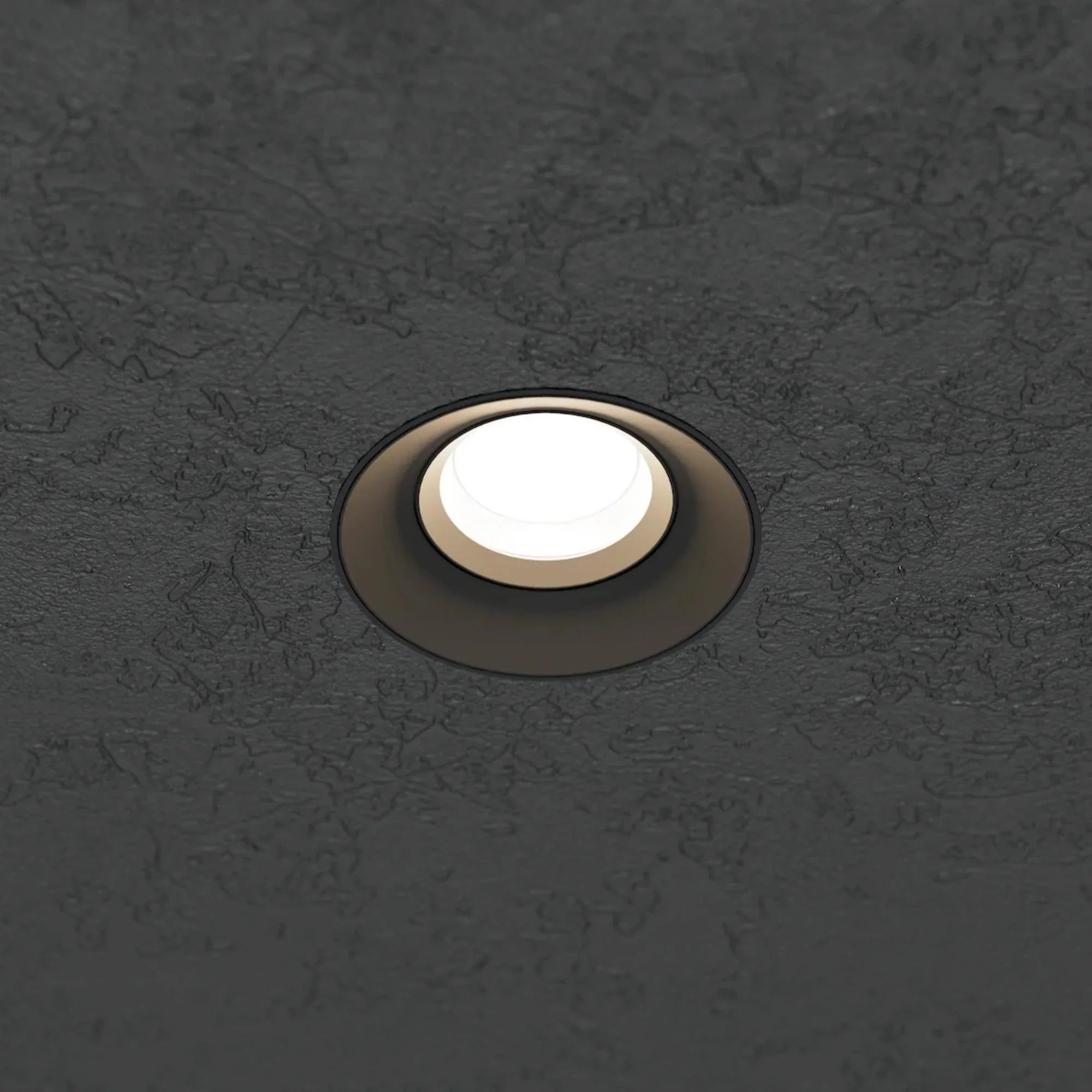 Rhyme 3" Round Gimbal Trimless LED Downlight, 12W, 1190 Lm, 5-CCT, Black - Bees Lighting