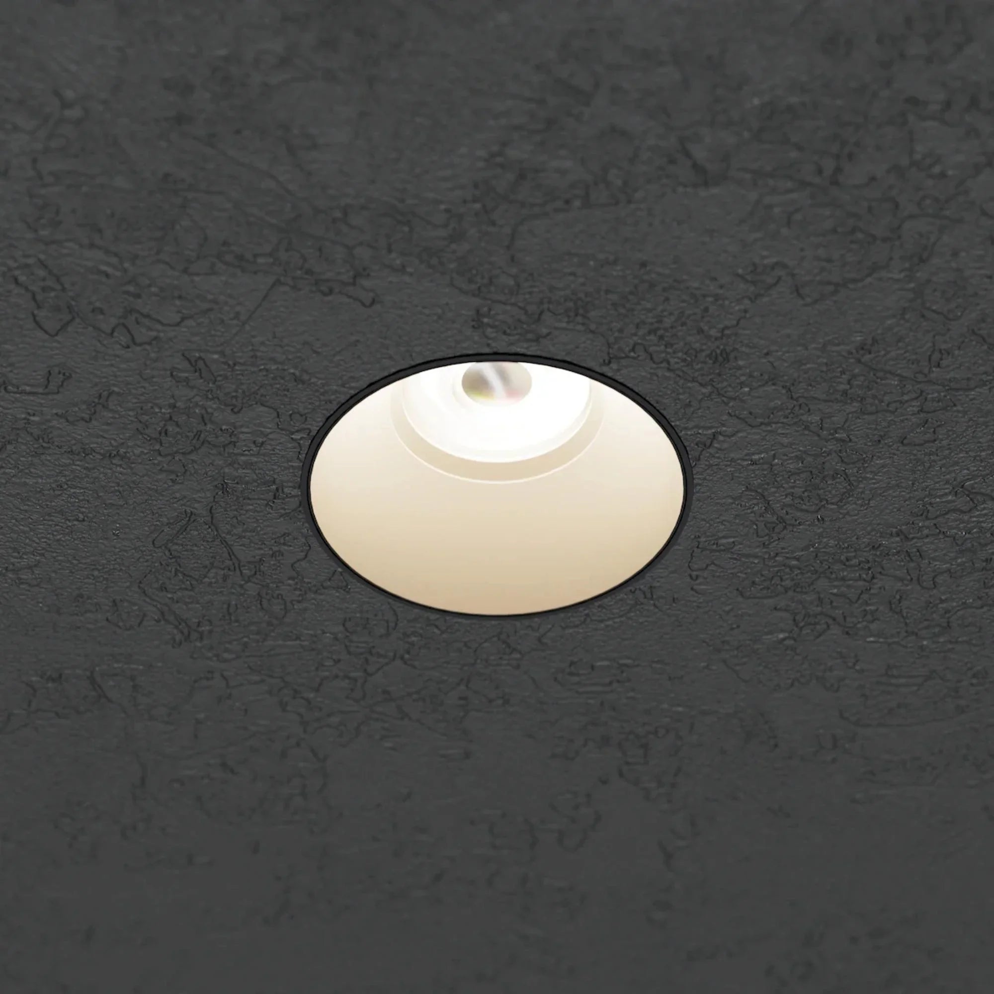 Rhyme 3” Round Adjustable Trimless LED Downlight, 15W, 1150 Lm, 5-CCT, Black - Bees Lighting