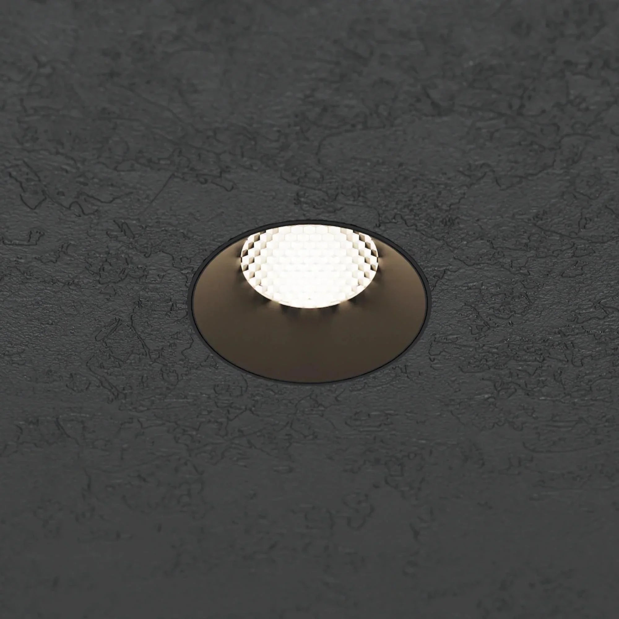 Rhyme 3" Round Trimless LED Downlight, 15W, 1310 Lm, 5-CCT, Black - Bees Lighting