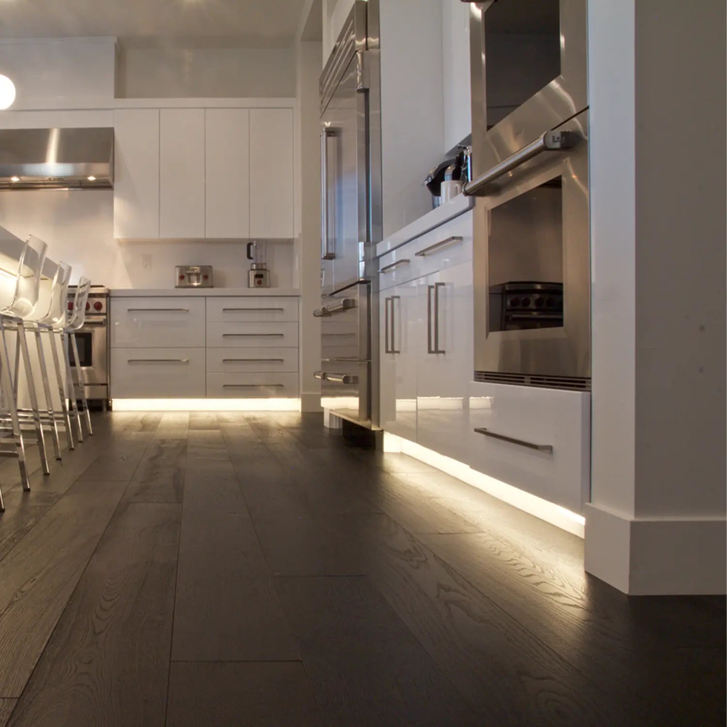 collection-image-white-led-strip-lights - Bees Lighting