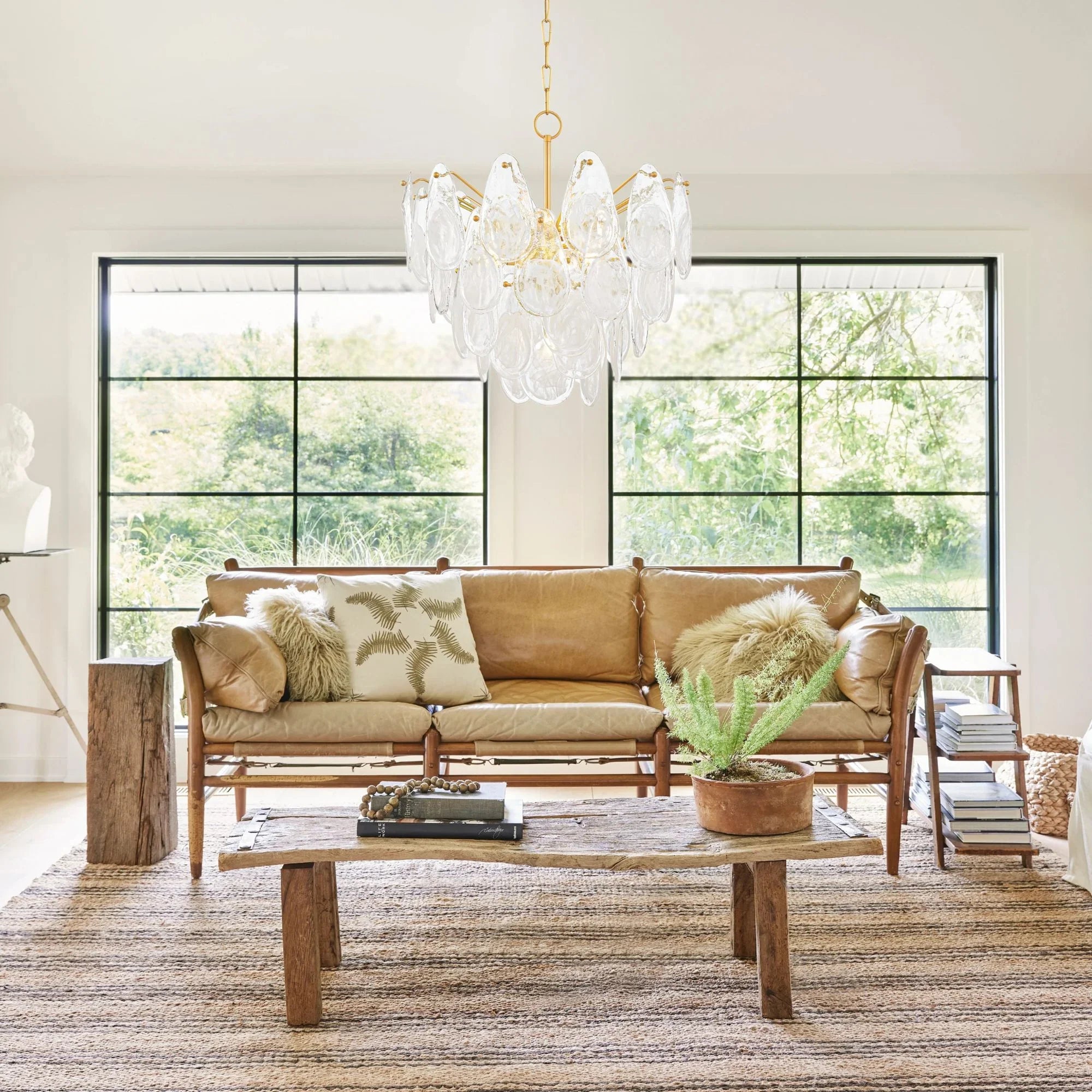 Darcia 24" 7-Light Chandelier, Aged Brass Finish