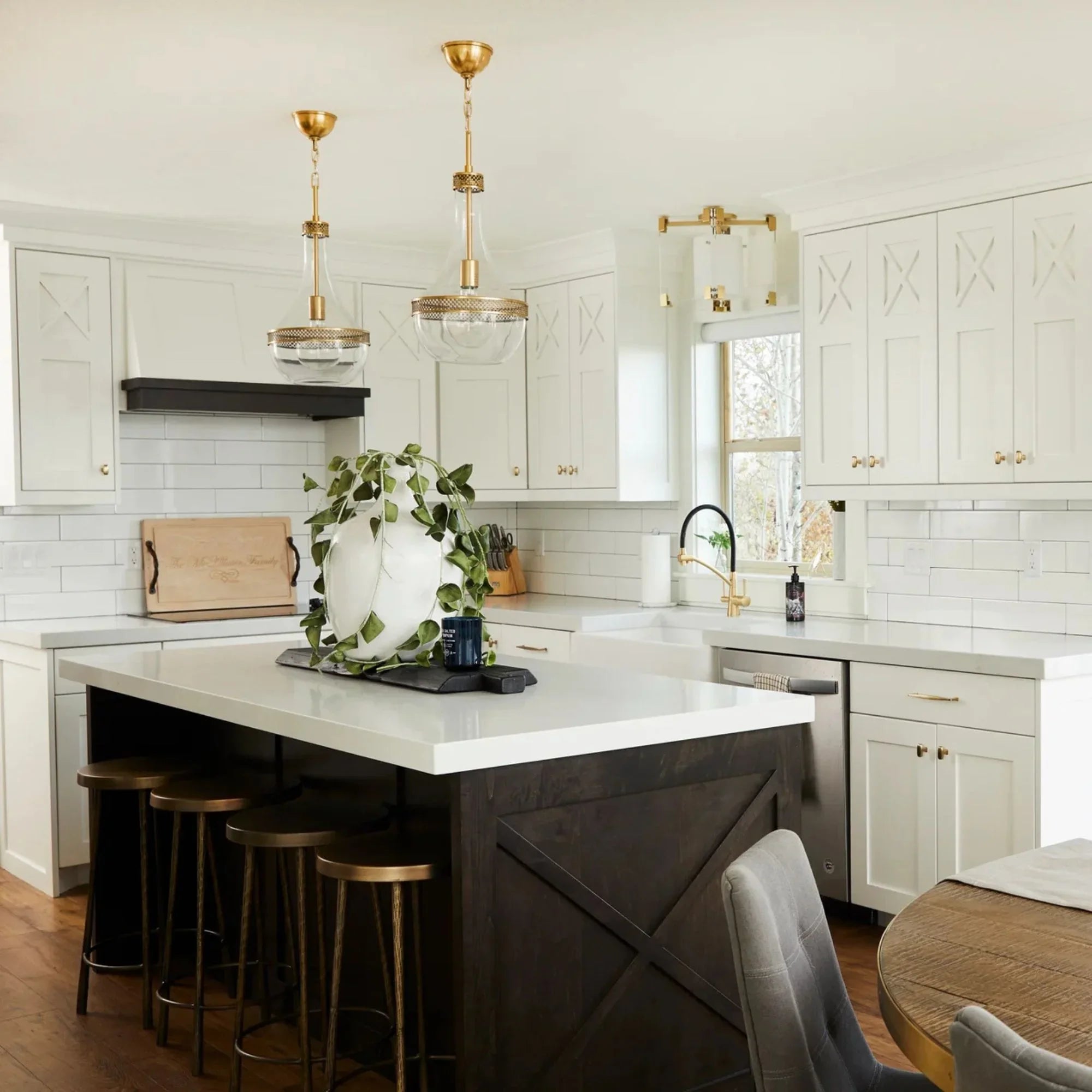 Hagen 14" Pendant, Aged Brass Finish