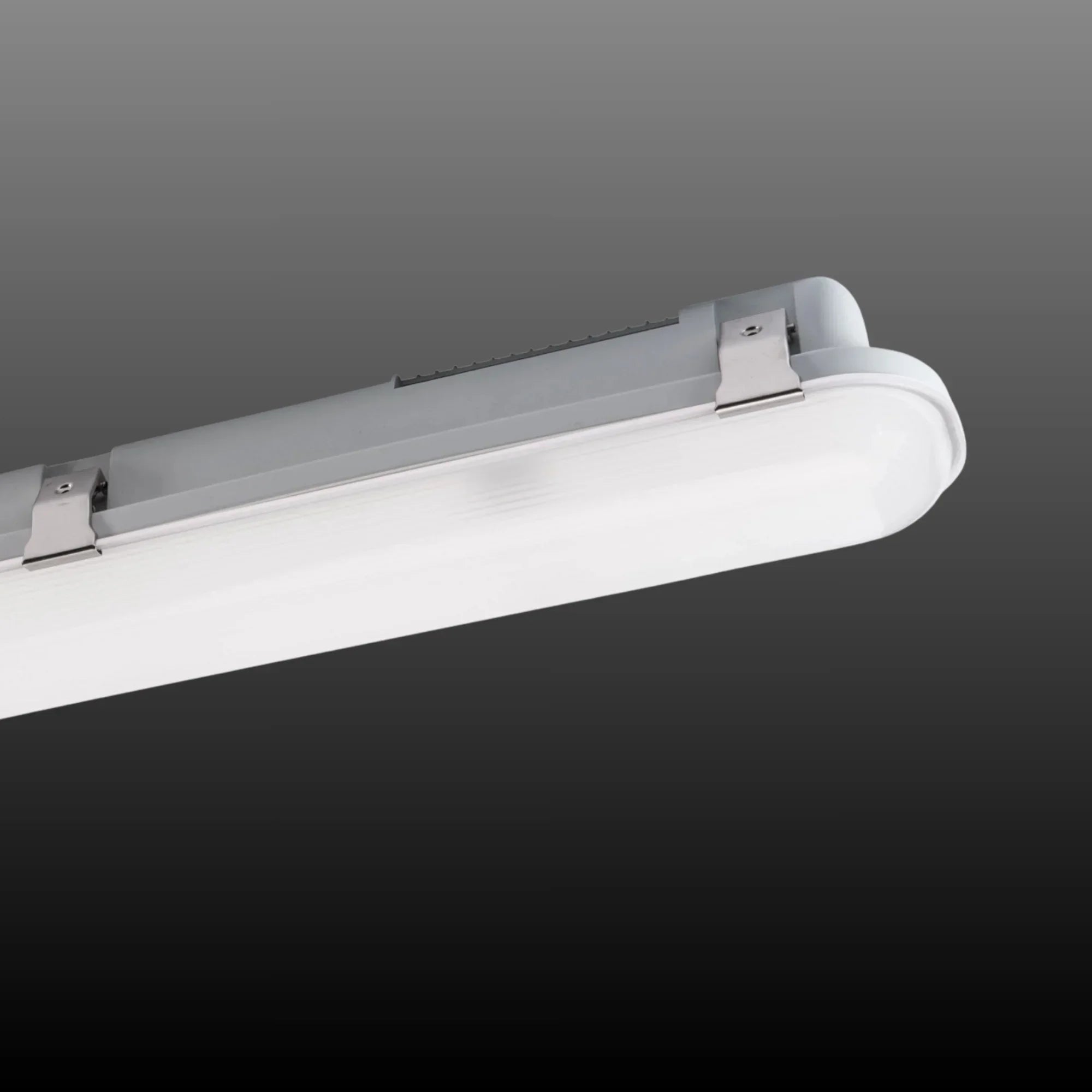 4ft LED Vapor Tight Fixture, 9900lm, 75W, 35K/40K/50K, 120-277V