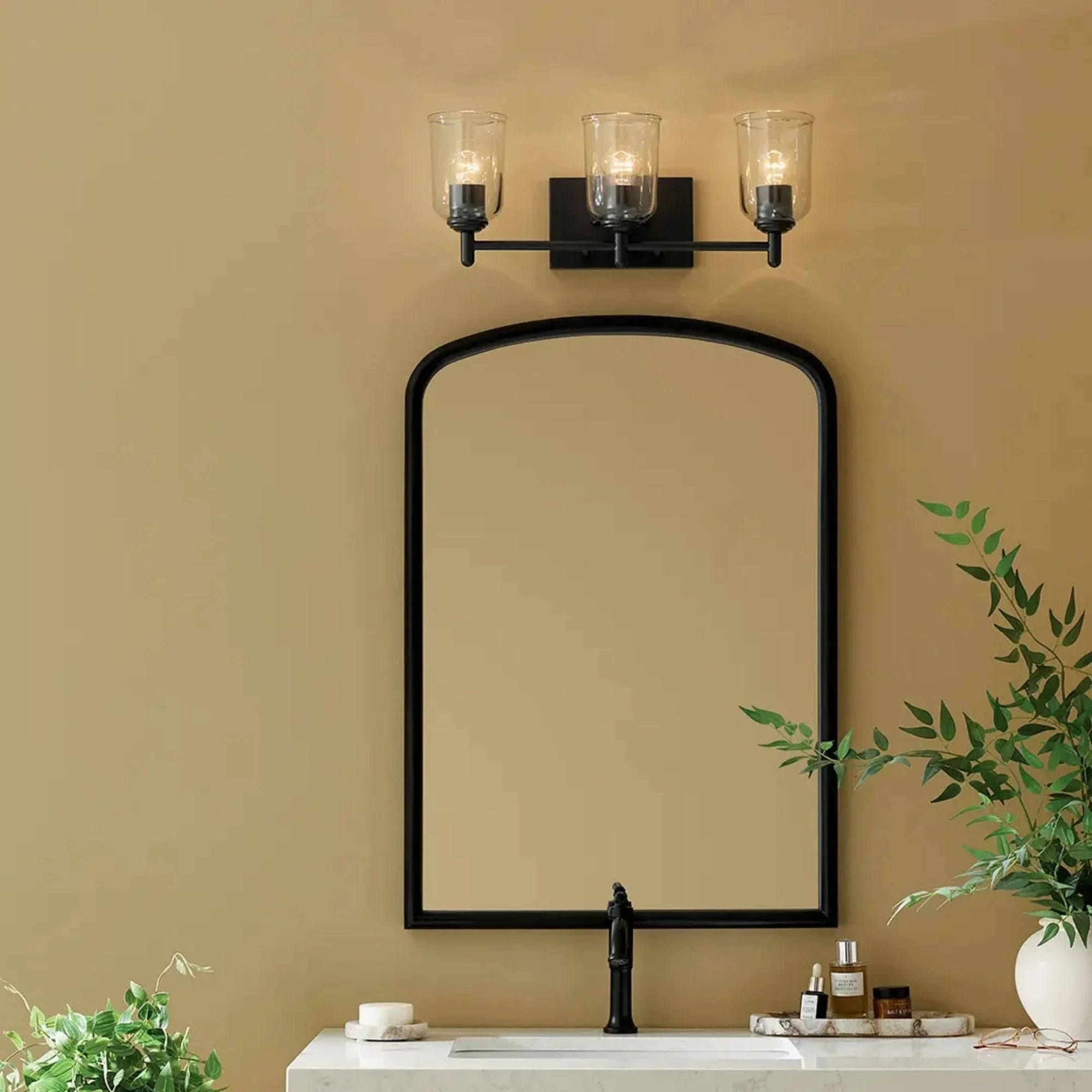 Shailene 21" 3-Light Bath Vanity Light, Black Finish, Clear Glass