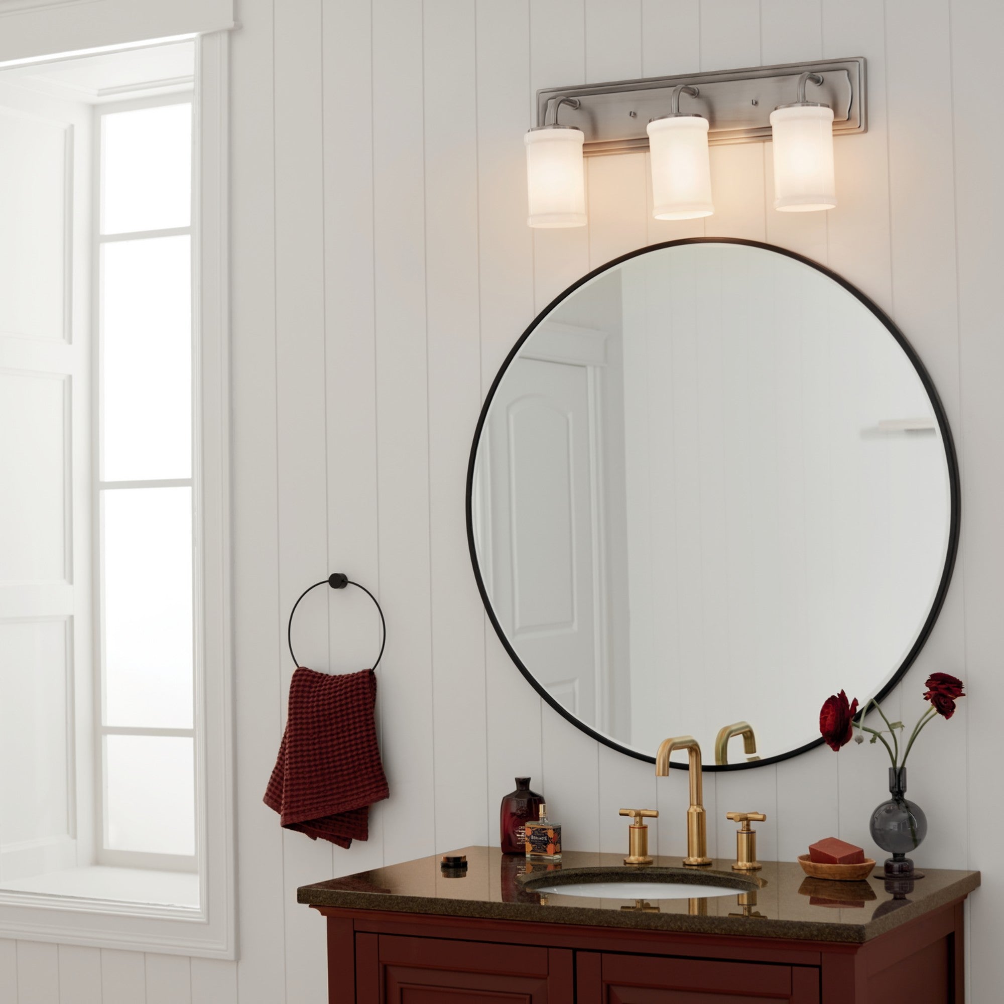Vetivene 24 In 3-Lights Bathroom Vanity Light, Classic Pewter Finish