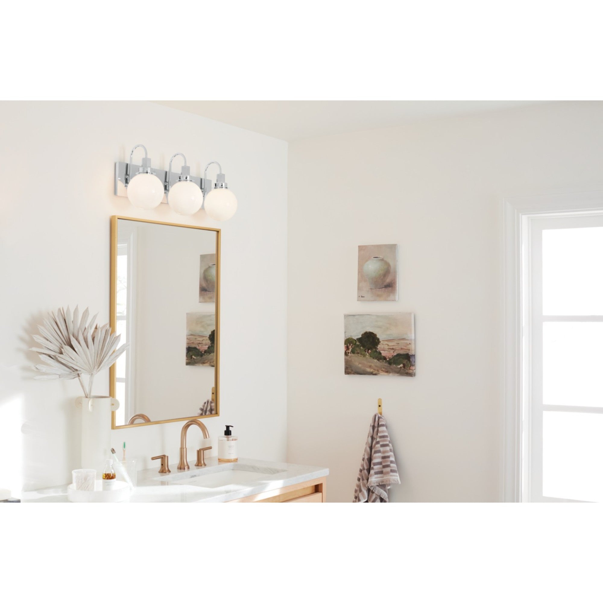 Hex 23 in. 3 Lights Vanity Light Chrome Finish