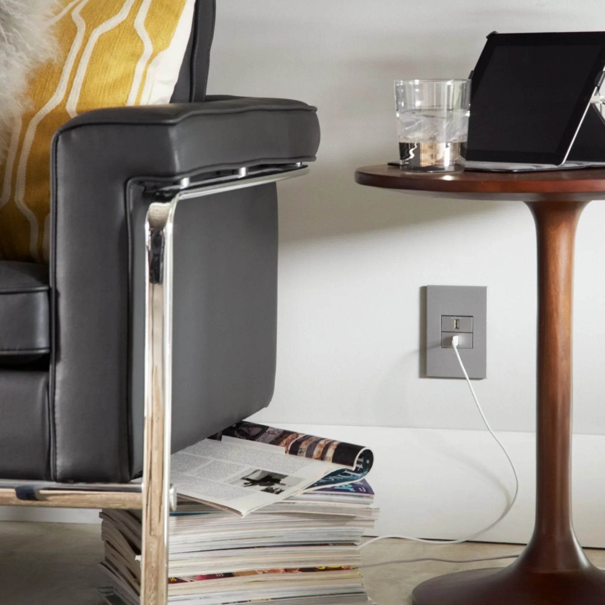 adorne 1-Gang Screwless Wall Plate, Magnesium - Bees Lighting