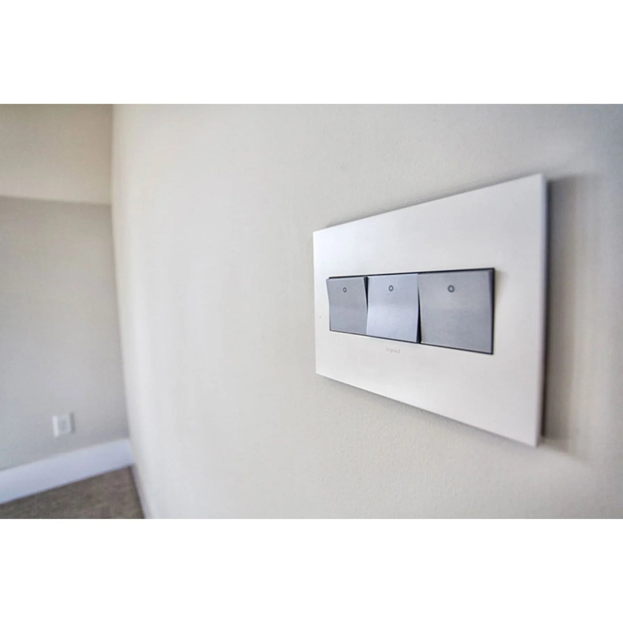adorne 3-Gang Screwless Wall Plate, Glossy White on White - Bees Lighting