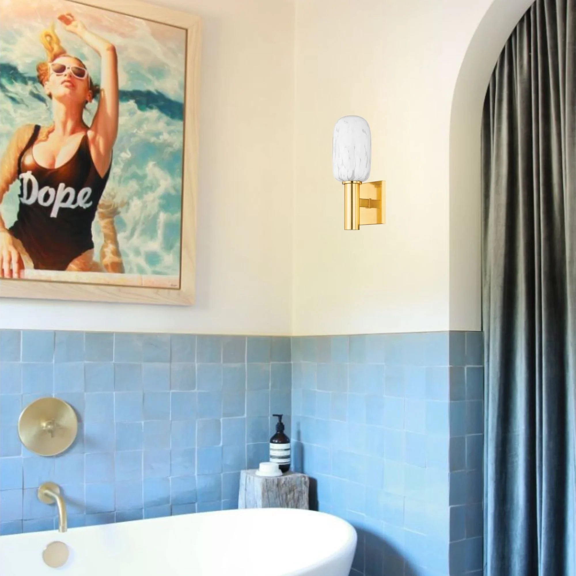 Abina 17" Wall Sconce, Aged Brass Finish