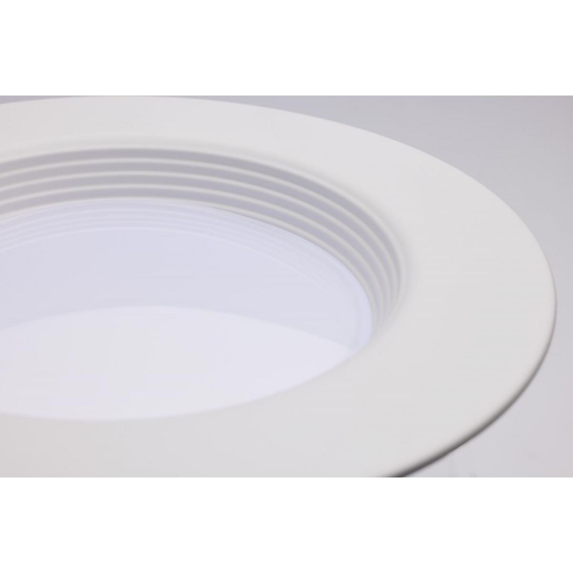 5/6" Retrofit LED Can Light, 9W, 800 Lm, 5-CCT, White Baffle Trim