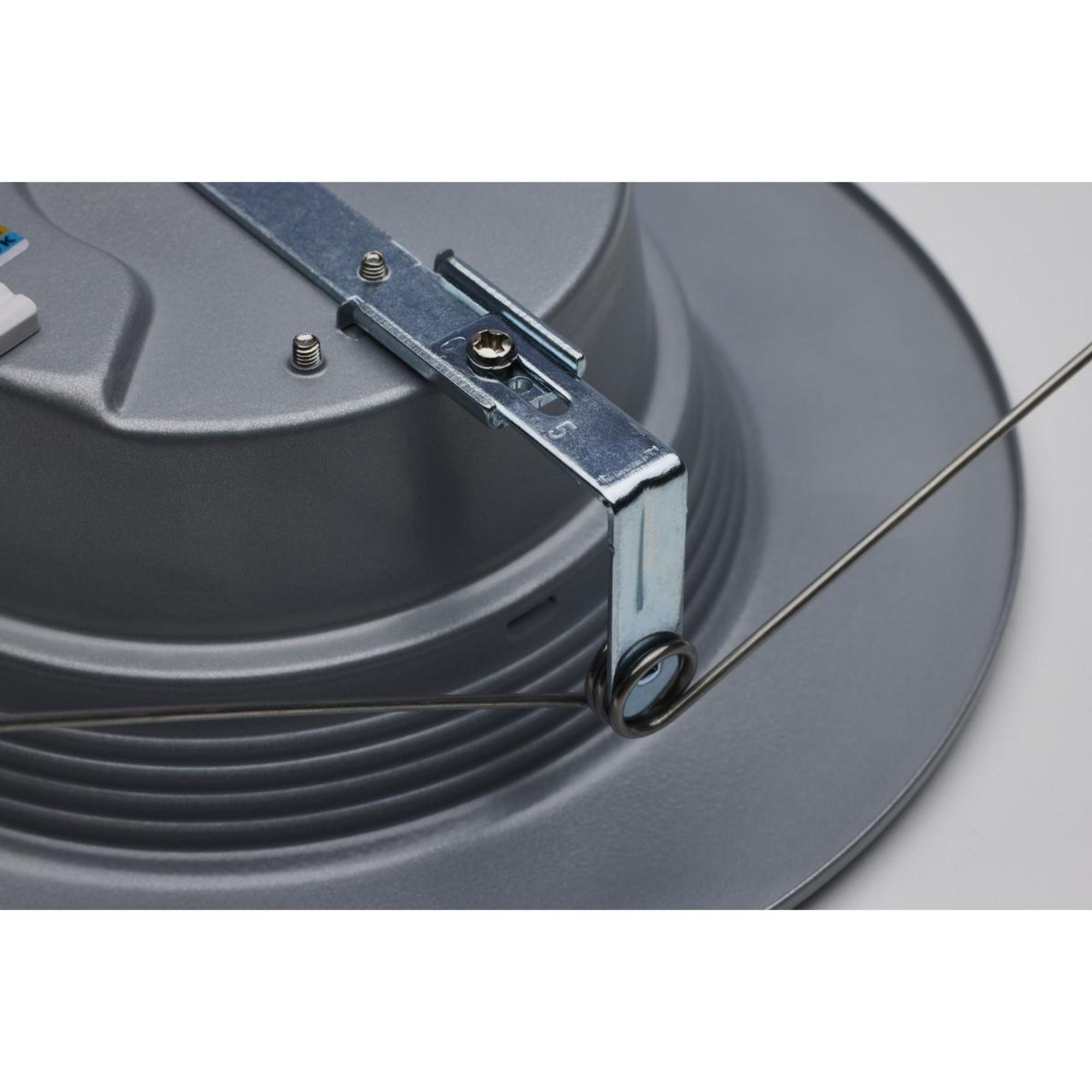 5/6" Retrofit LED Can Light, 9W, 800 Lm, 5-CCT, Nickel Baffle Trim