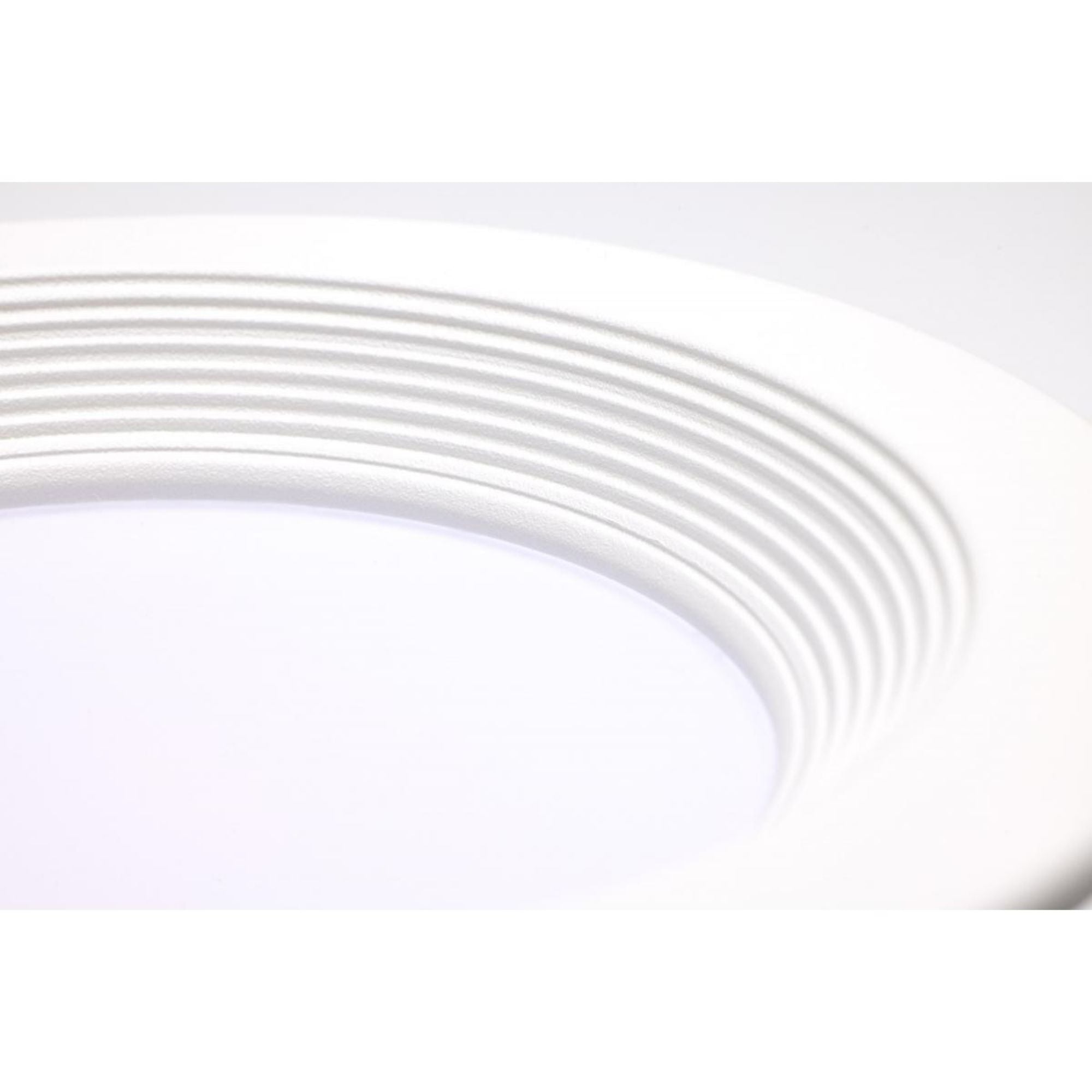 Starfish 4" Smart LED Retrofit Downlight, 650lm, RGB, Round Baffle Trim