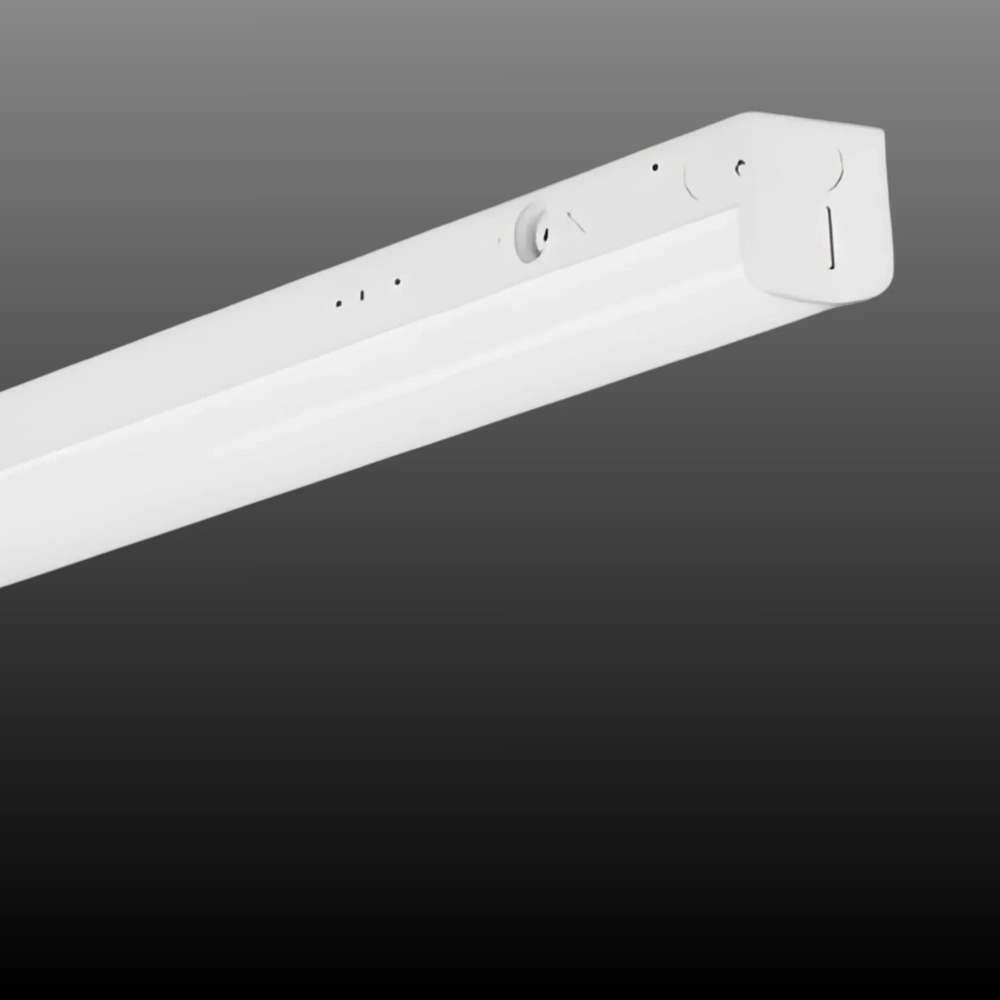 4ft LED Strip Light Fixture, 55W, 7150 Lumens, 35K/40K/50K, 120-347V