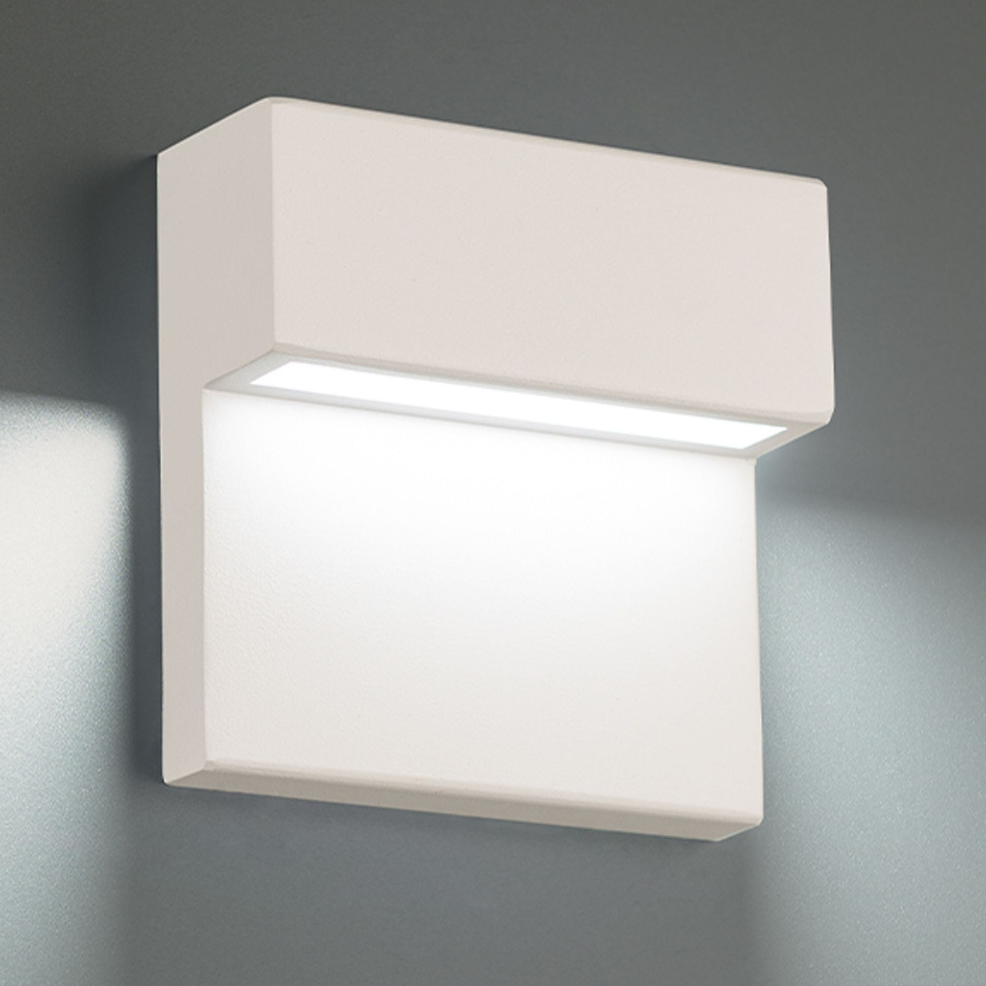 Balance 6 in. LED Outdoor Wall Sconce CCT Selectable White Finish - Bees Lighting