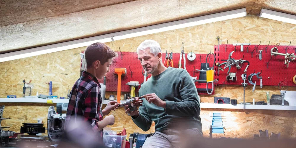 LED Shop Lights Buying Guide