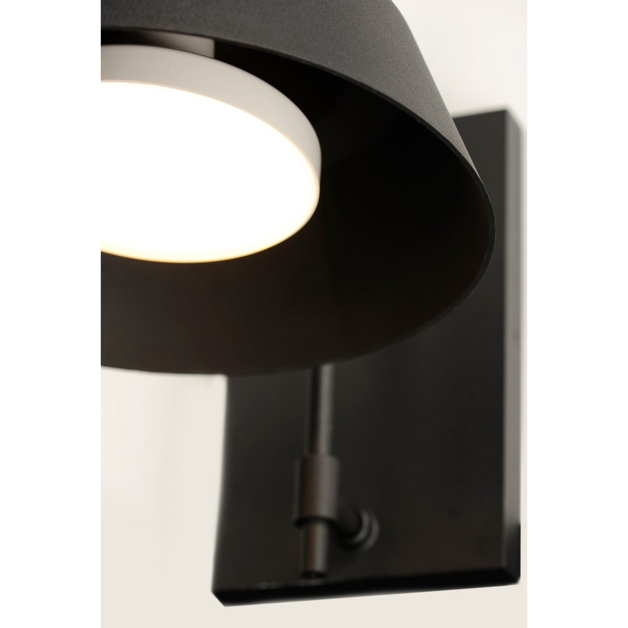 Shoreline 16" Outdoor Wall Lantern, Black Finish - Bees Lighting