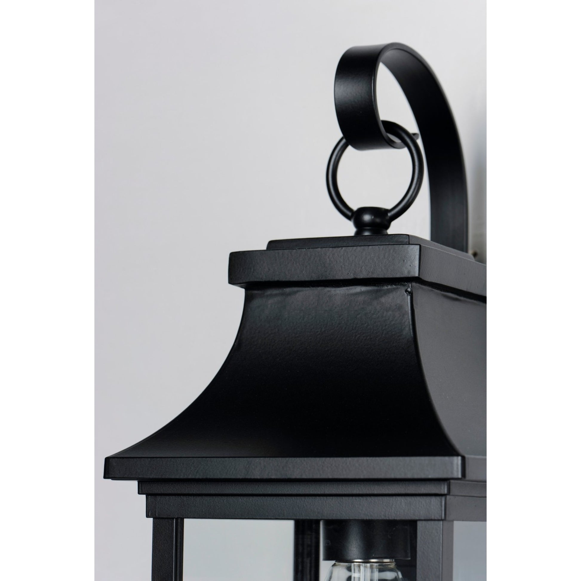 Vicksburg 16" Outdoor Wall Lantern, Black Finish - Bees Lighting