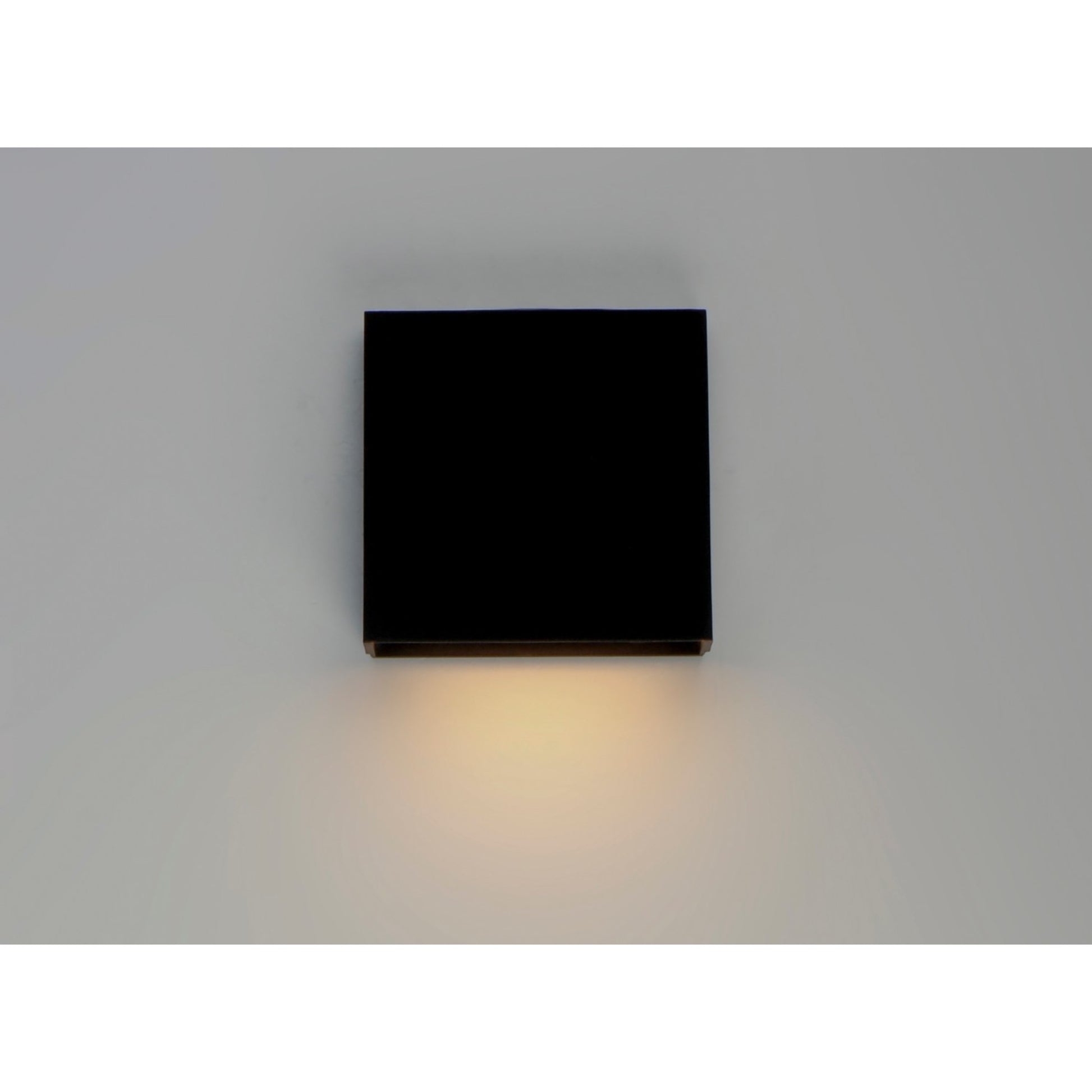 Pathfinder 6" LED Outdoor Wall Sconce, Black Finish - Bees Lighting