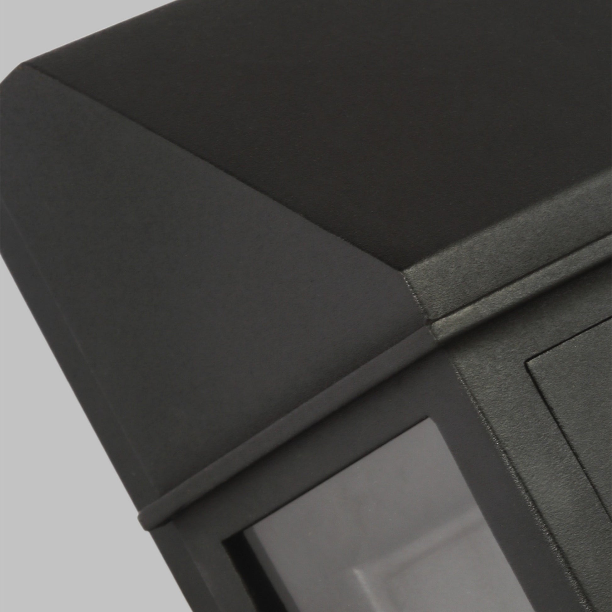 Hingham 16" 2-Light Outdoor Wall Light, Black Finish - Bees Lighting