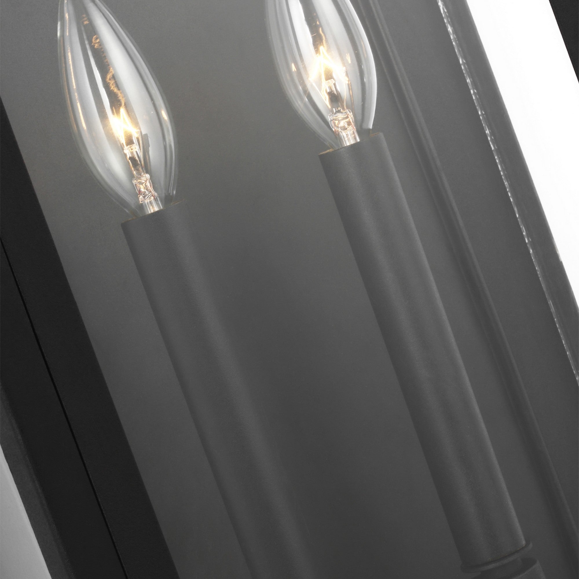 Hingham 20" 2-Light Outdoor Wall Light, Black Finish - Bees Lighting