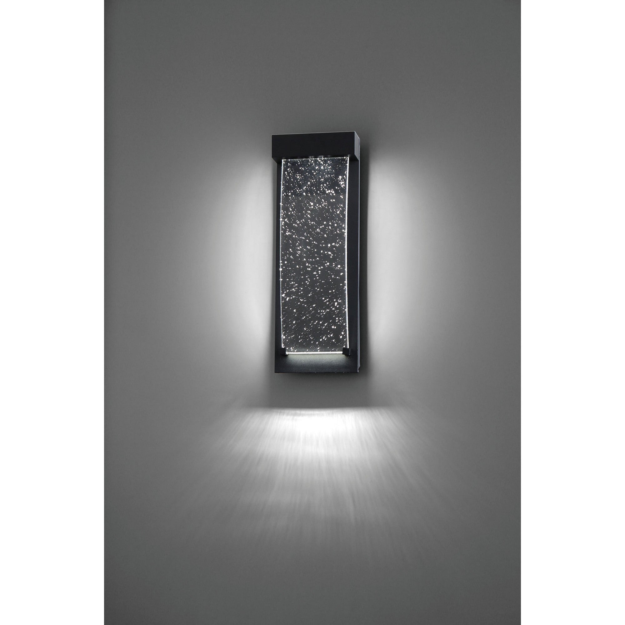 Kabo 20" LED Outdoor Wall Sconce, Black Finish - Bees Lighting