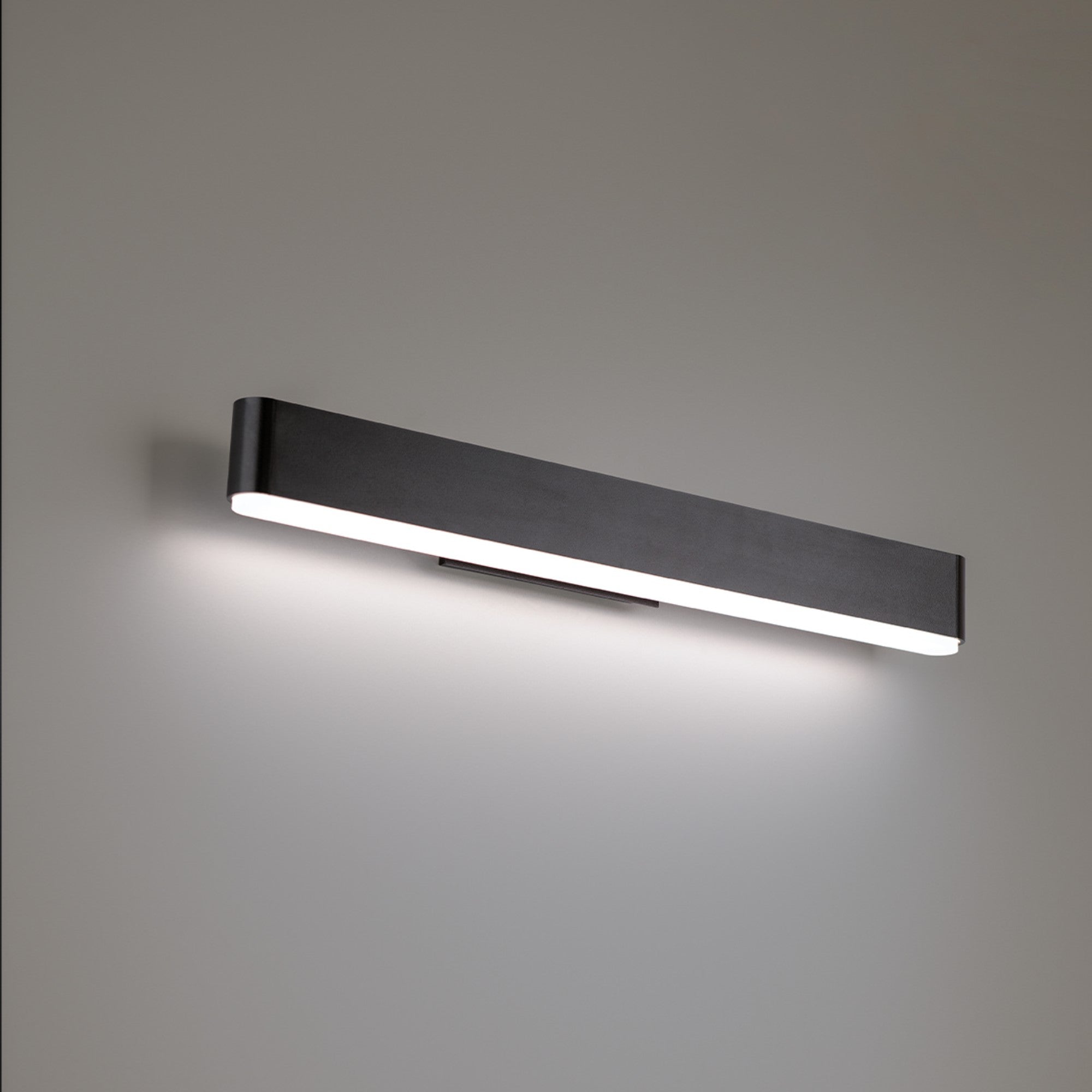0 to 60 24" LED Bath & Vanity Light, 3500K, Black Finish - Bees Lighting
