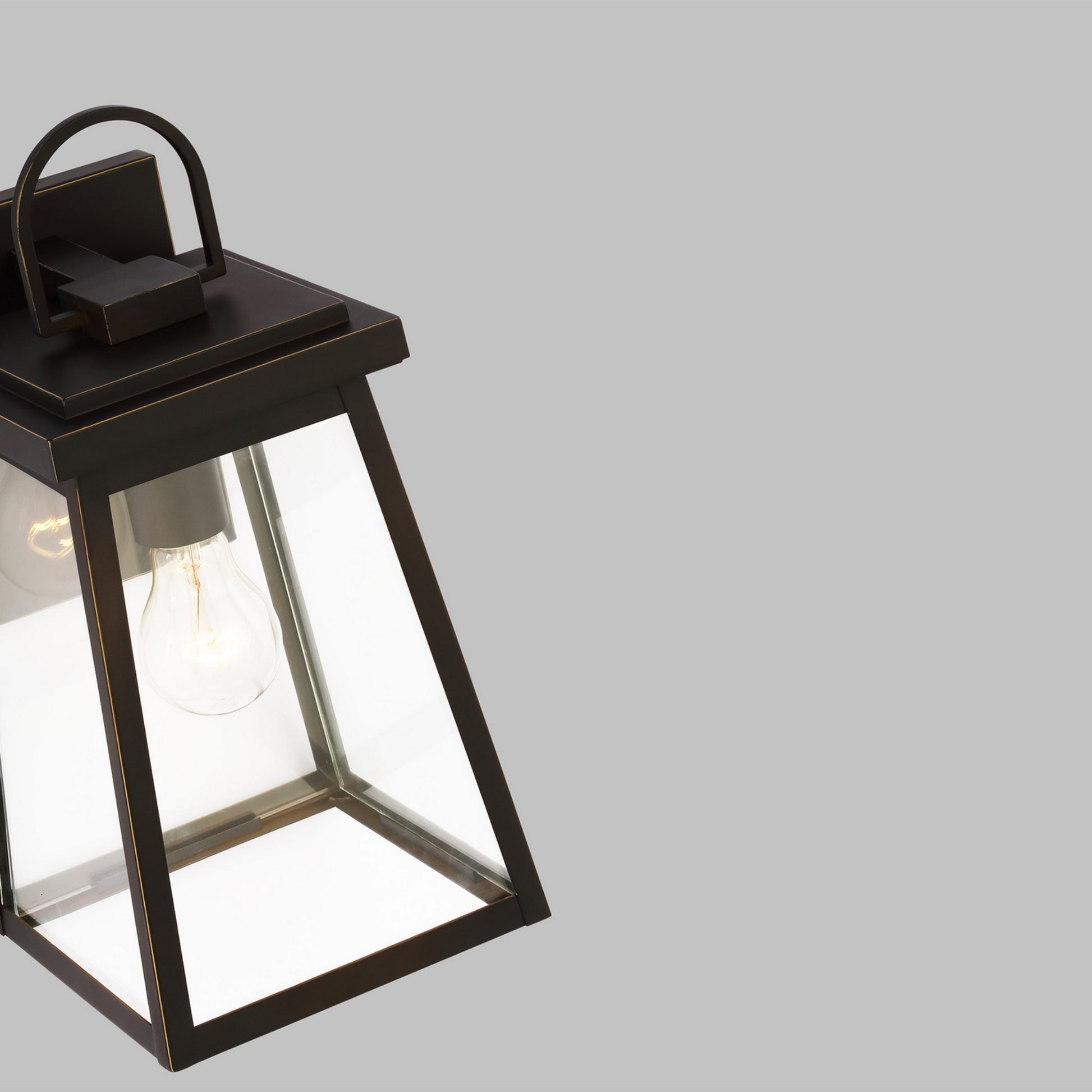 Founders 14" Medium Outdoor Wall Lantern, Antique Bronze Finish - Bees Lighting