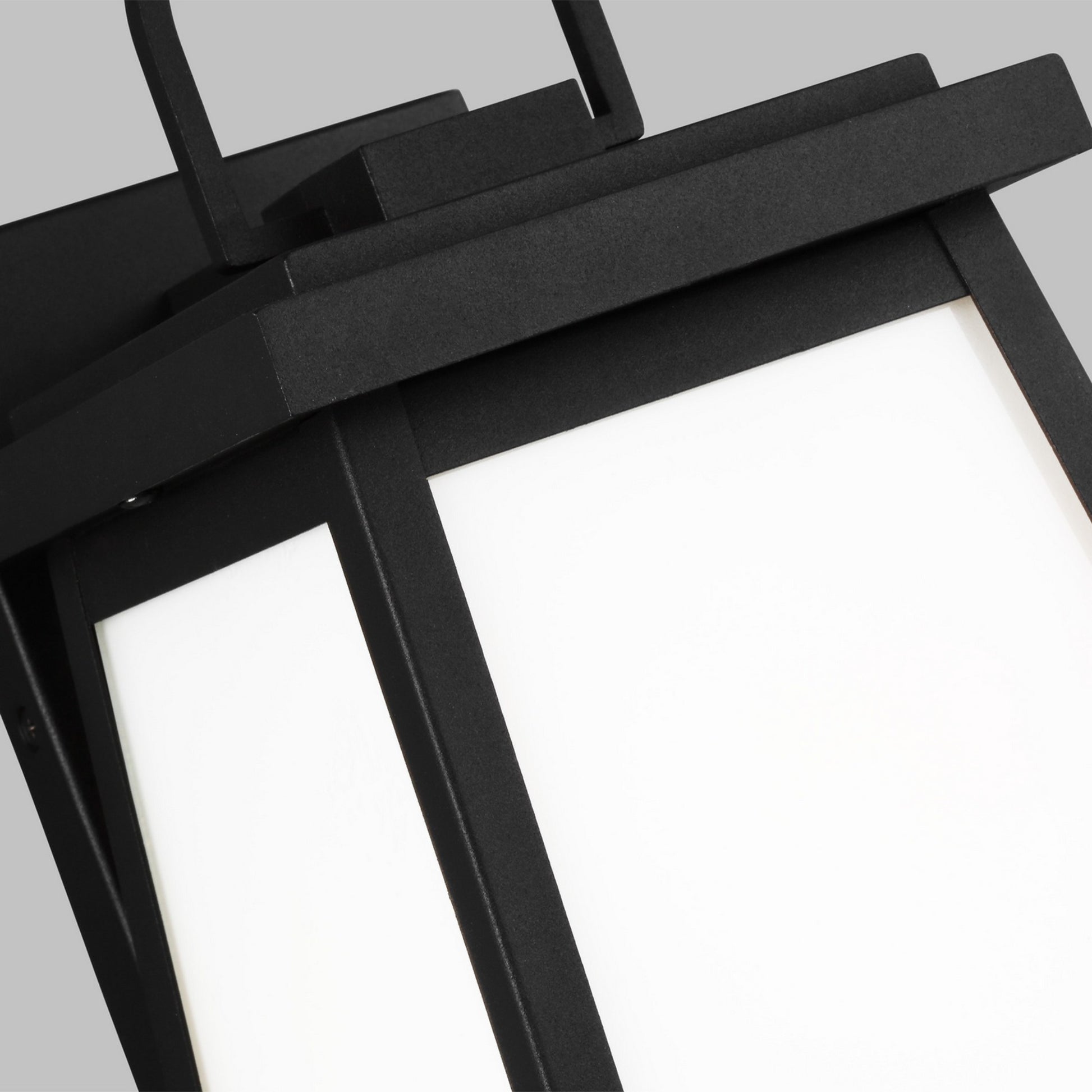 Founders 14" Medium LED Outdoor Wall Lantern, Black Finish - Bees Lighting