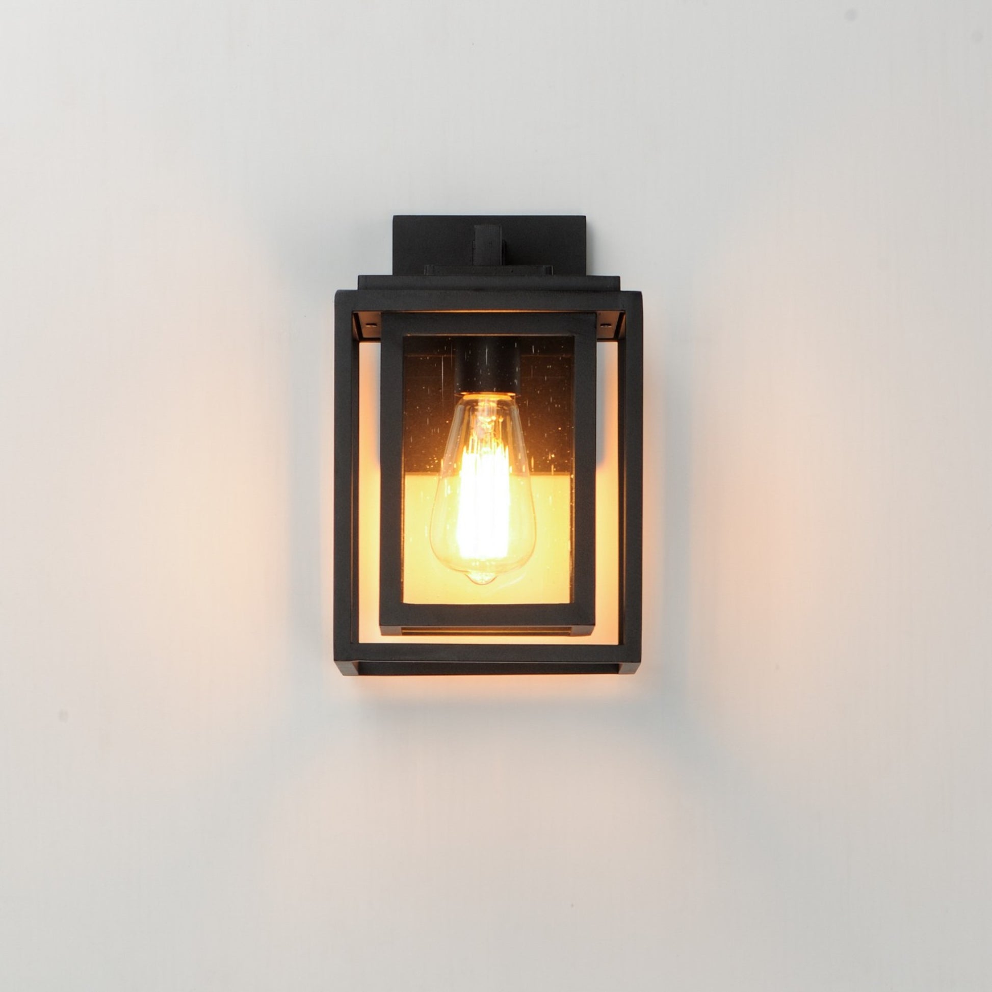 Cabana 11" Outdoor Wall Sconce, Black Finish - Bees Lighting