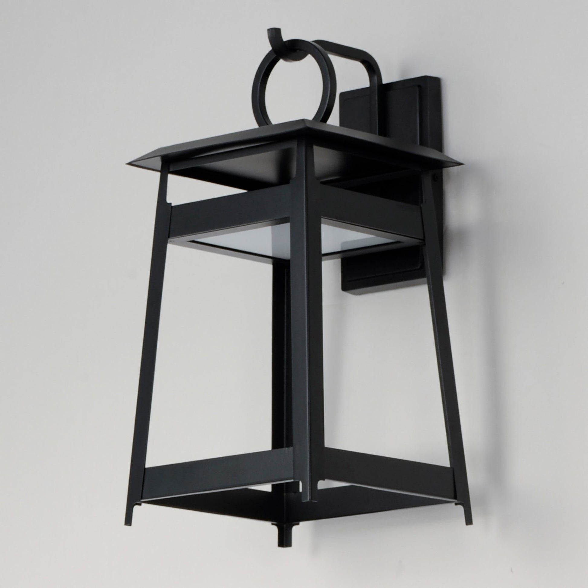Pagoda 19" LED Outdoor Wall Sconce, Black Finish - Bees Lighting