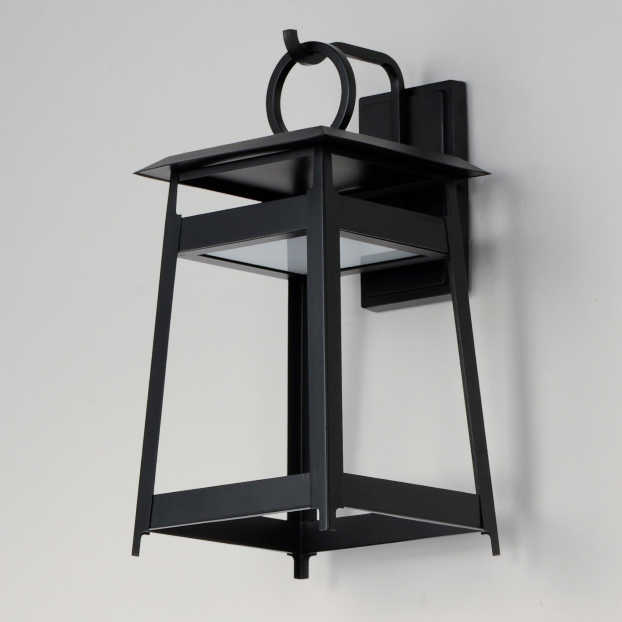 Pagoda 19" LED Outdoor Wall Sconce, Black Finish - Bees Lighting